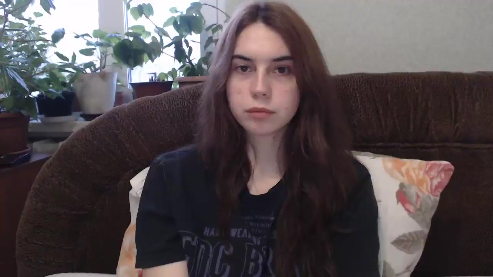 Gallery image thumbnail from EmberMoon's myfreecams stream on, 01/02/2025, 14:33 image 1 of 20