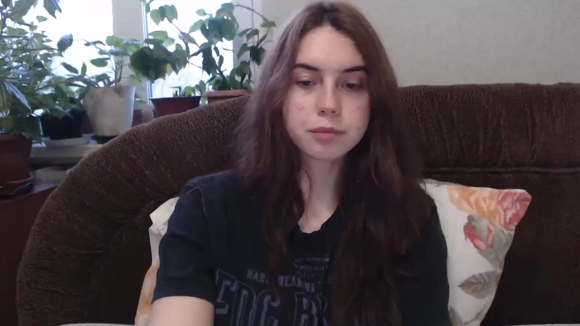 Gallery image thumbnail from EmberMoon's myfreecams stream on, 01/02/2025, 14:33 image 3 of 20