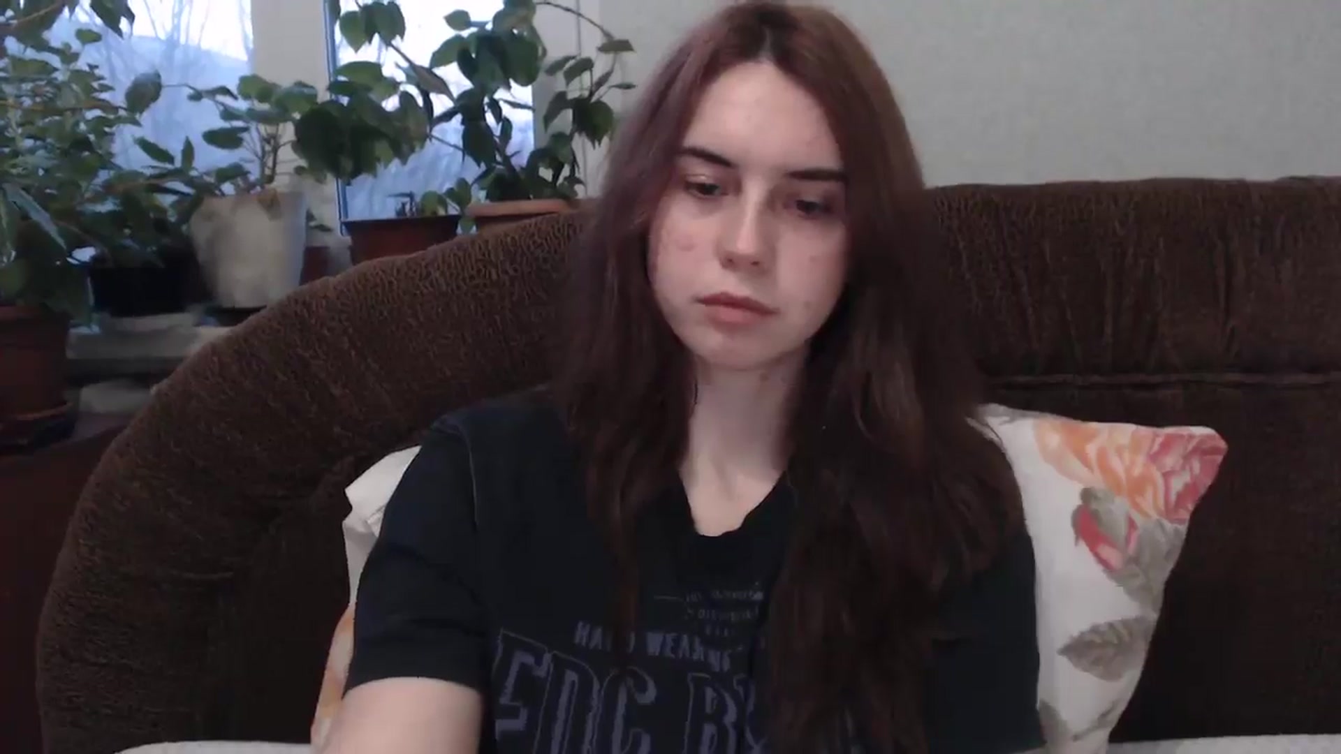 Gallery image thumbnail from EmberMoon's myfreecams stream on, 01/02/2025, 14:33 image 20 of 20