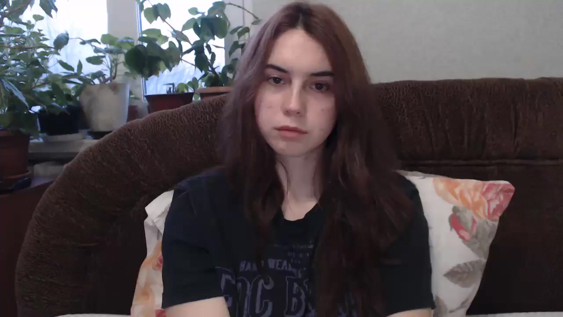 Gallery image thumbnail from EmberMoon's myfreecams stream on, 01/02/2025, 14:33 image 9 of 20