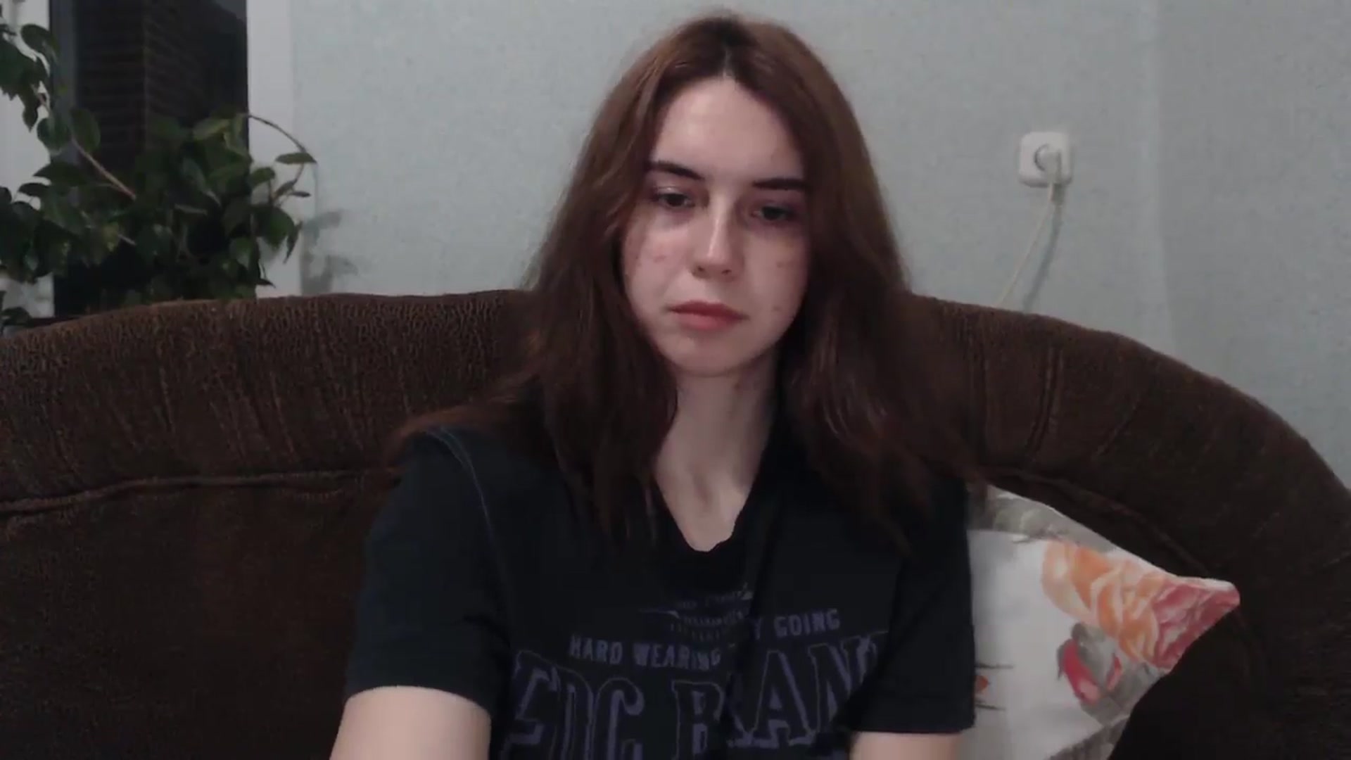 Gallery image thumbnail from EmberMoon's myfreecams stream on, 01/02/2025, 15:49 image 5 of 20