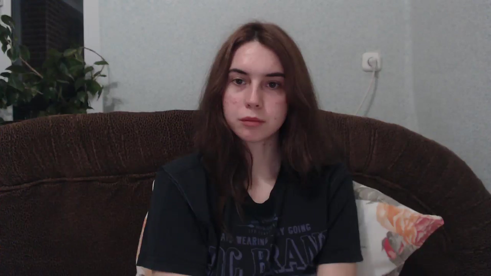 Gallery image thumbnail from EmberMoon's myfreecams stream on, 01/02/2025, 15:49 image 19 of 20