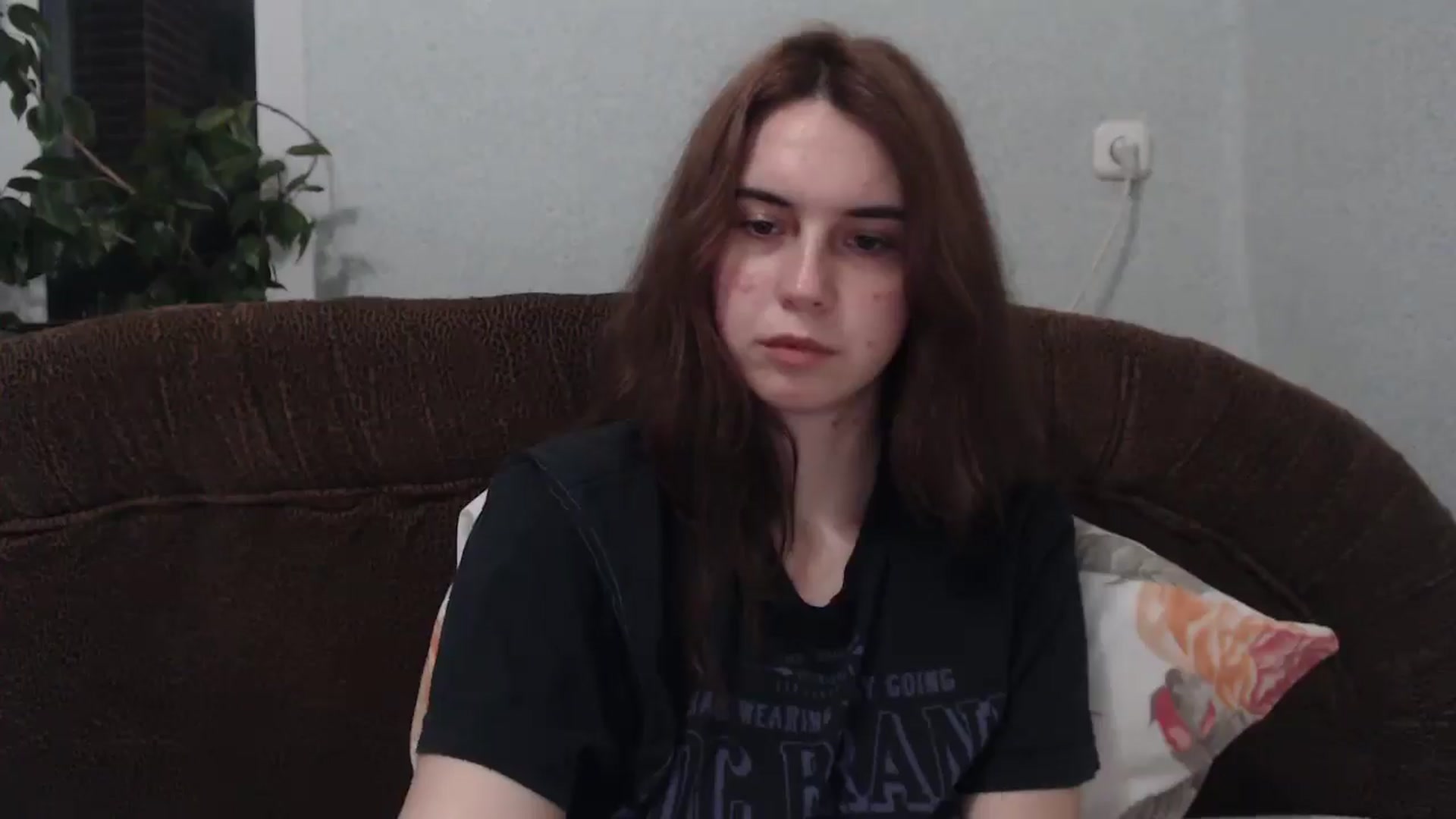 Gallery image thumbnail from EmberMoon's myfreecams stream on, 01/02/2025, 15:49 image 16 of 20