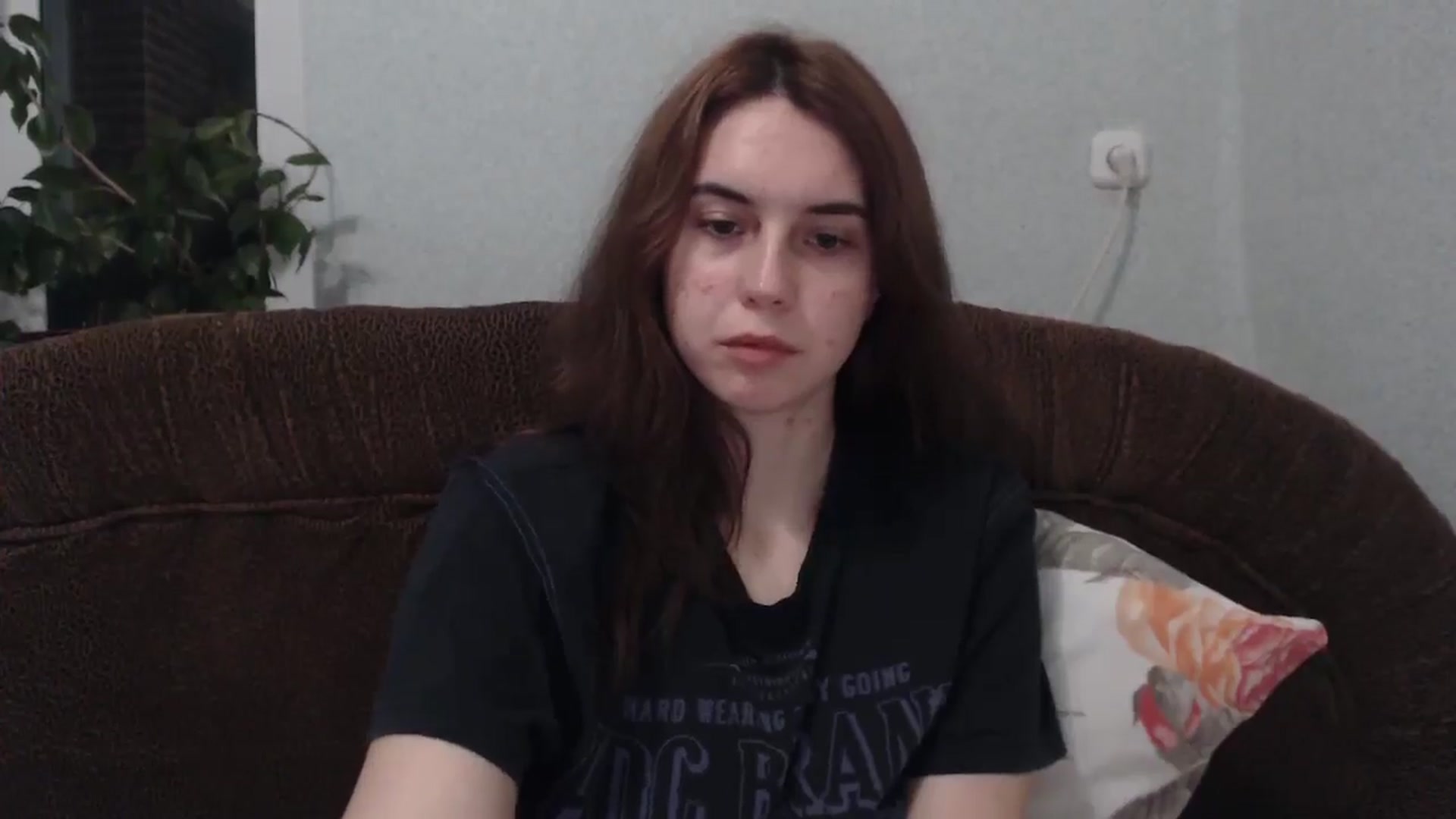 Gallery image thumbnail from EmberMoon's myfreecams stream on, 01/02/2025, 15:49 image 9 of 20