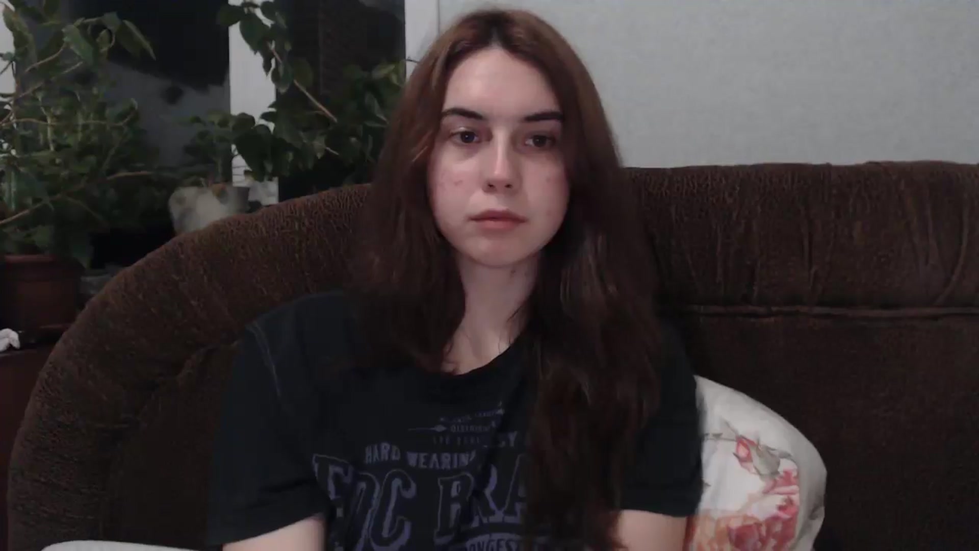 Gallery image thumbnail from EmberMoon's myfreecams stream on, 01/02/2025, 16:13 image 17 of 20