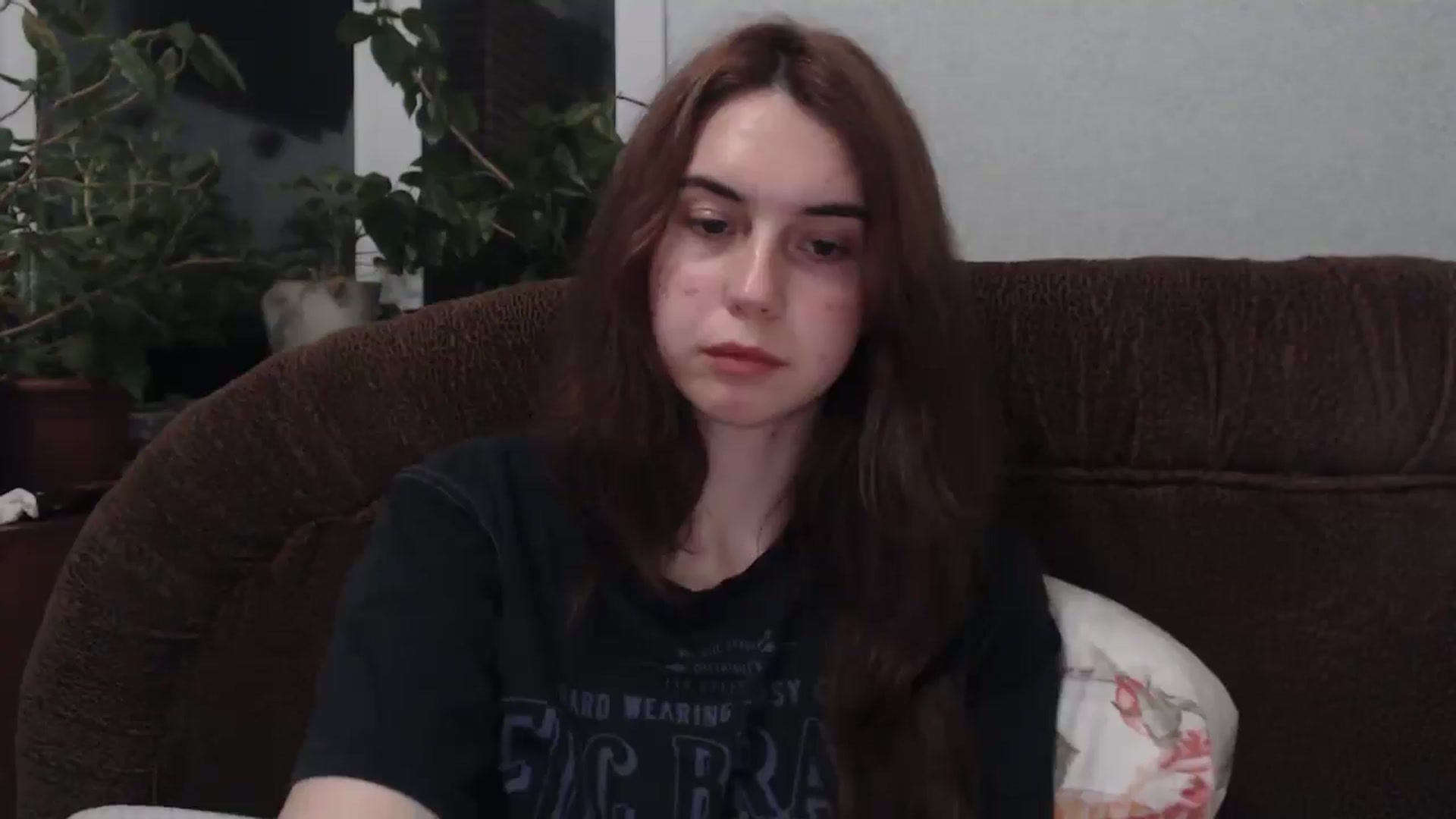 Gallery image thumbnail from EmberMoon's myfreecams stream on, 01/02/2025, 16:13 image 18 of 20