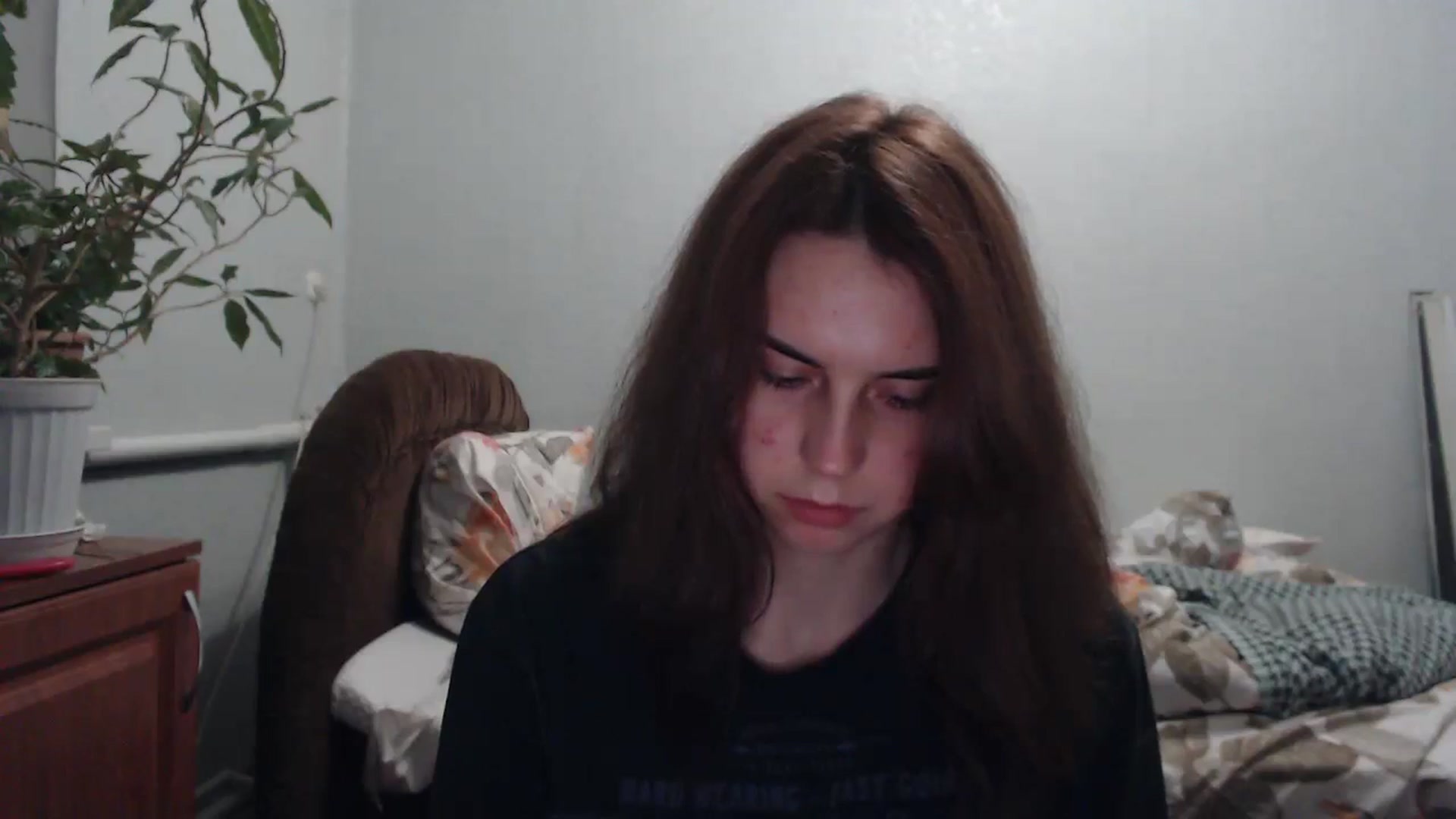 Gallery image thumbnail from EmberMoon's myfreecams stream on, 01/02/2025, 17:27 image 14 of 20