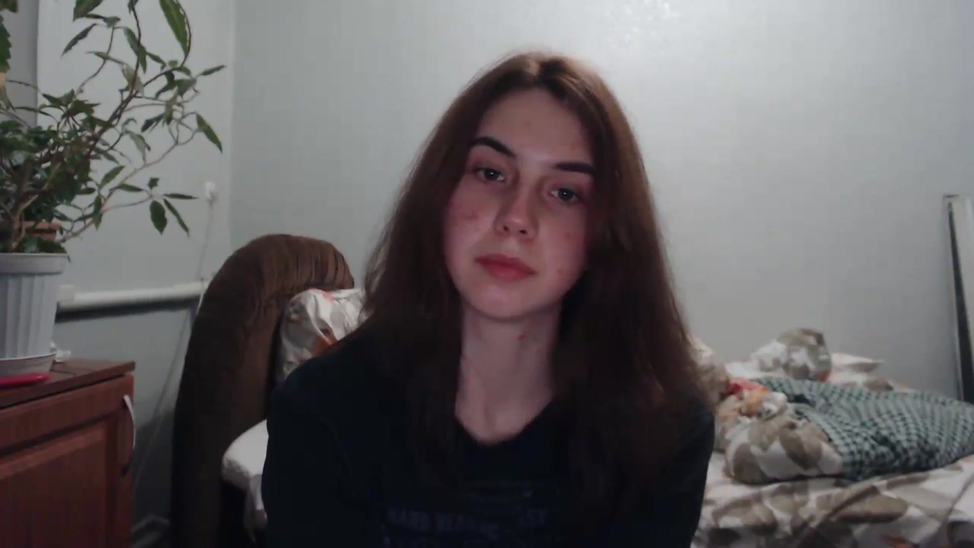 Gallery image thumbnail from EmberMoon's myfreecams stream on, 01/02/2025, 17:27 image 15 of 20