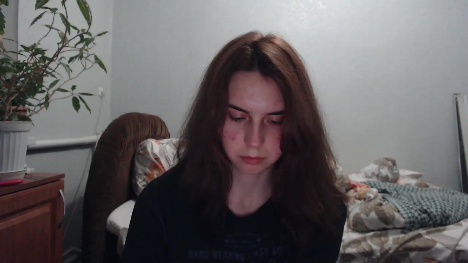 Gallery image thumbnail from EmberMoon's myfreecams stream on, 01/02/2025, 17:27 image 13 of 20
