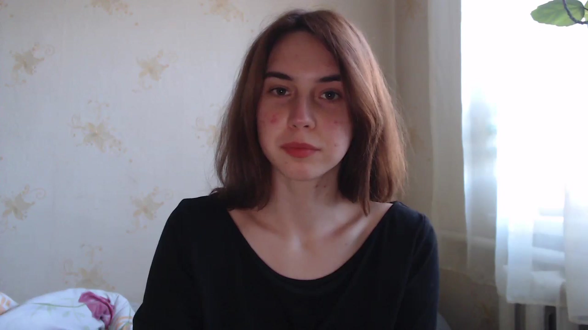 Gallery image thumbnail from EmberMoon's myfreecams stream on, 01/04/2025, 13:49 image 18 of 20