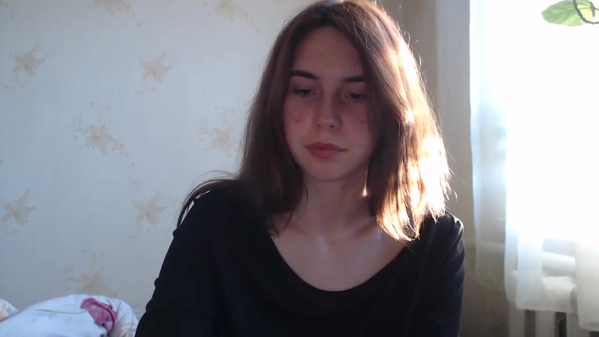 Gallery image thumbnail from EmberMoon's myfreecams stream on, 01/04/2025, 13:49 image 11 of 20