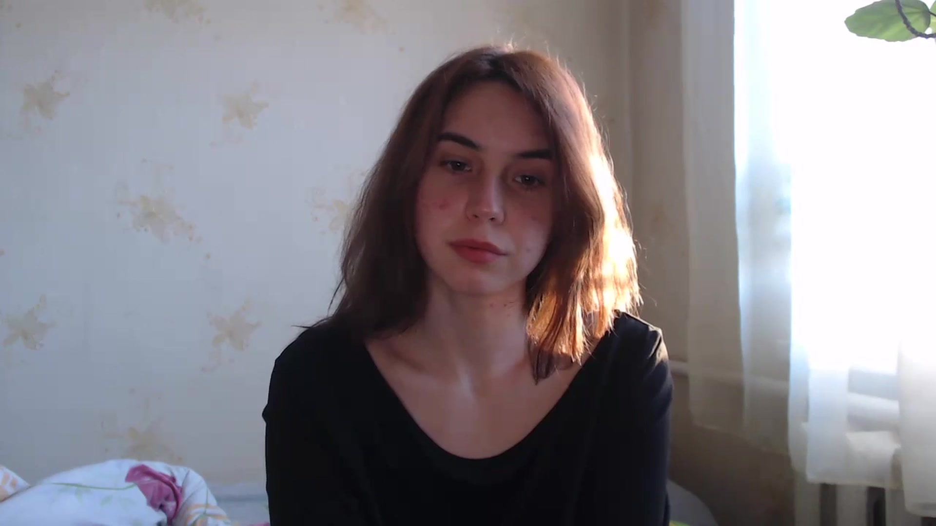 Gallery image thumbnail from EmberMoon's myfreecams stream on, 01/04/2025, 13:49 image 10 of 20