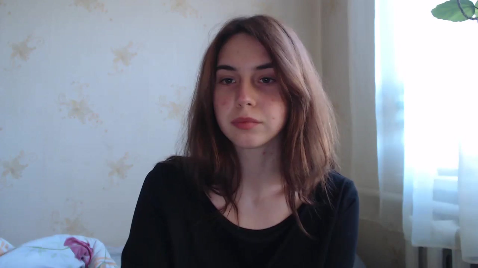 Gallery image thumbnail from EmberMoon's myfreecams stream on, 01/04/2025, 13:49 image 16 of 20