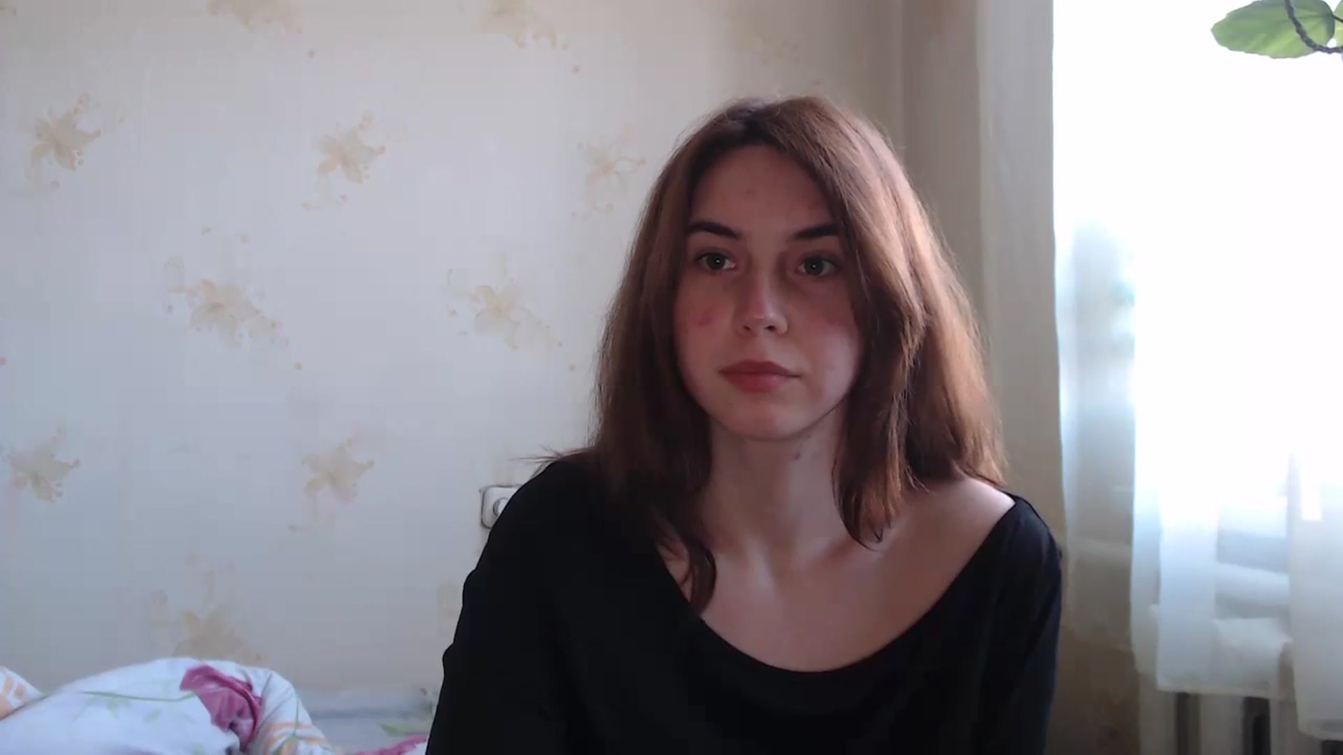 Gallery image thumbnail from EmberMoon's myfreecams stream on, 01/04/2025, 13:49 image 3 of 20