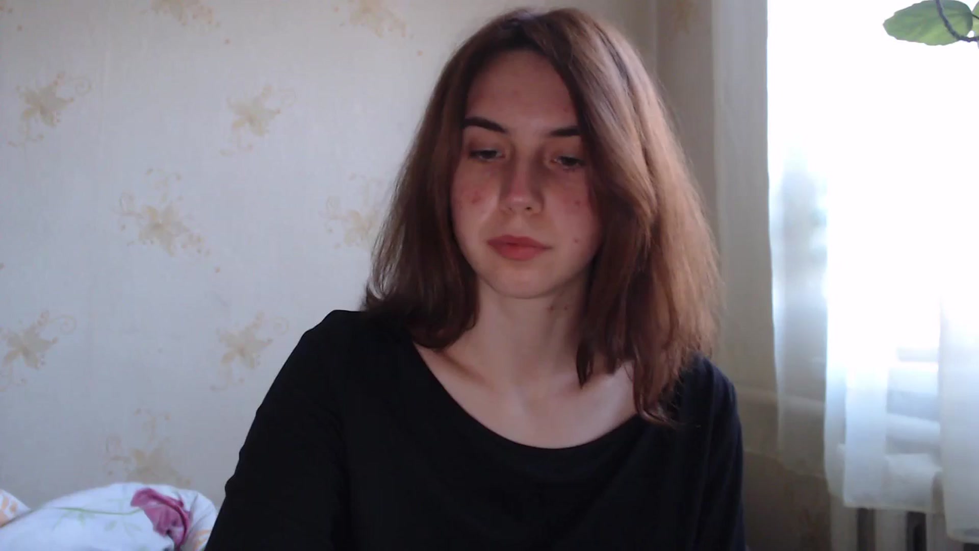 Gallery image thumbnail from EmberMoon's myfreecams stream on, 01/04/2025, 14:14 image 3 of 20