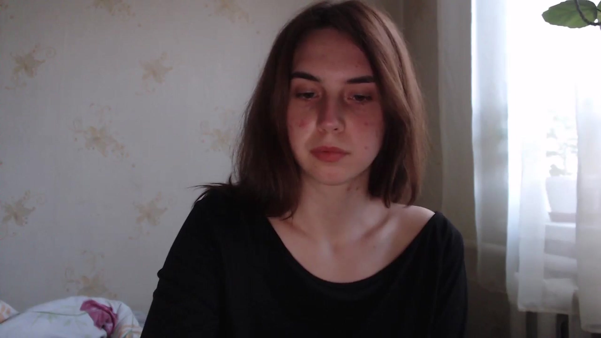 Gallery image thumbnail from EmberMoon's myfreecams stream on, 01/04/2025, 14:14 image 9 of 20