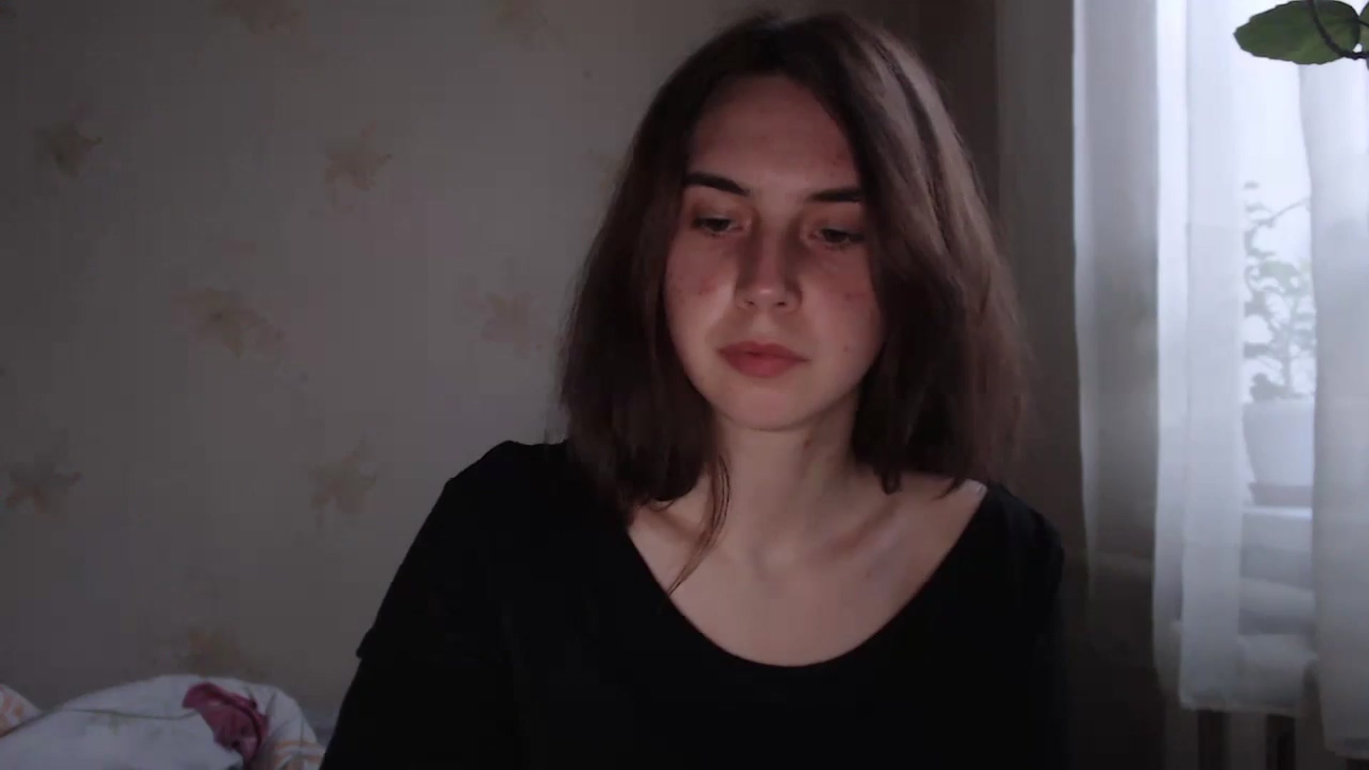 Gallery image thumbnail from EmberMoon's myfreecams stream on, 01/04/2025, 14:14 image 17 of 20