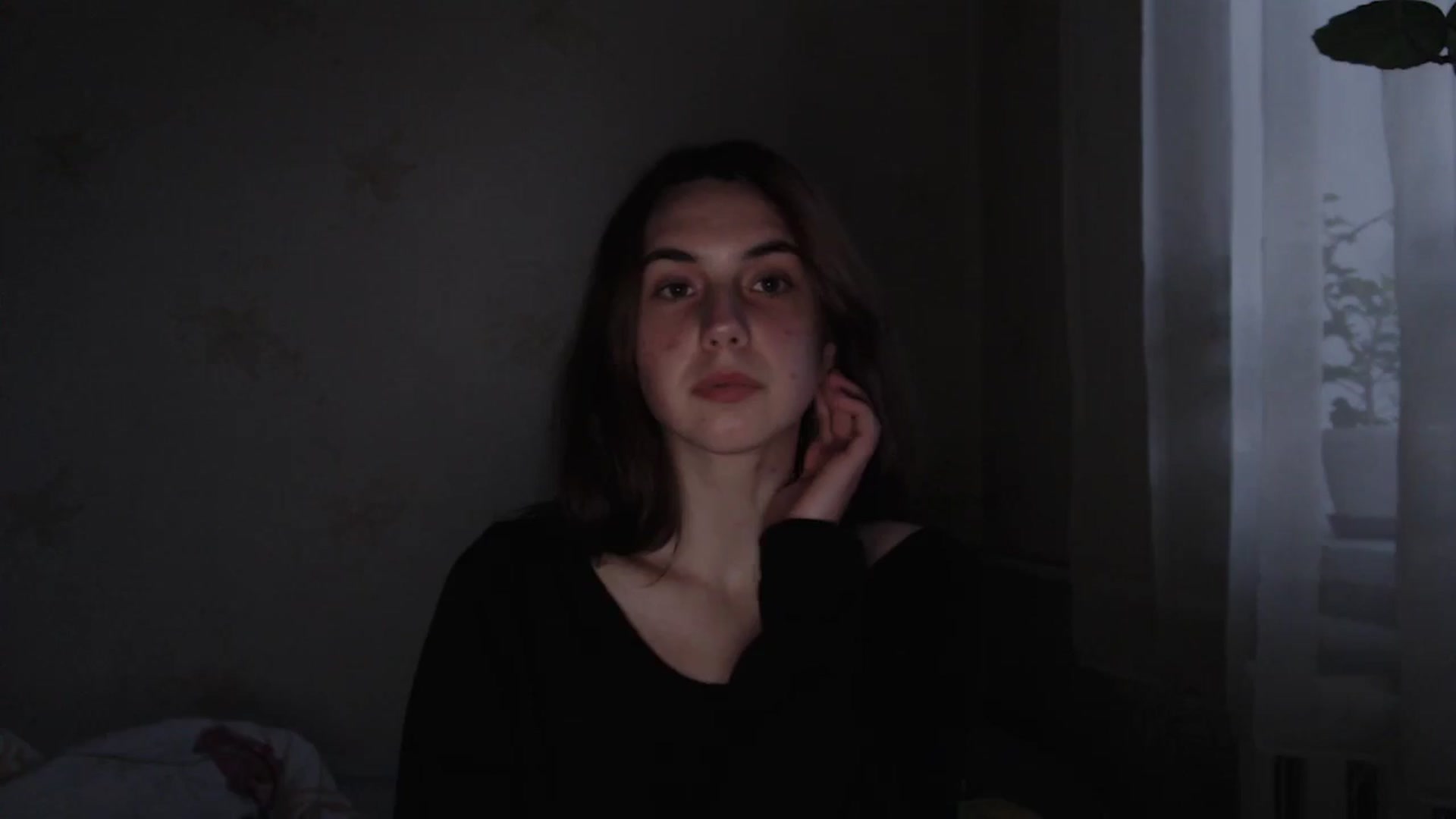 Gallery image thumbnail from EmberMoon's myfreecams stream on, 01/04/2025, 14:34 image 6 of 20