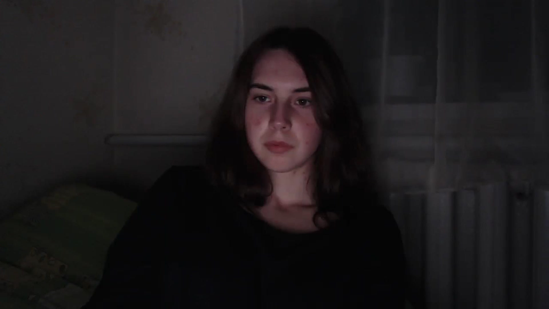Gallery image thumbnail from EmberMoon's myfreecams stream on, 01/04/2025, 16:39 image 14 of 20