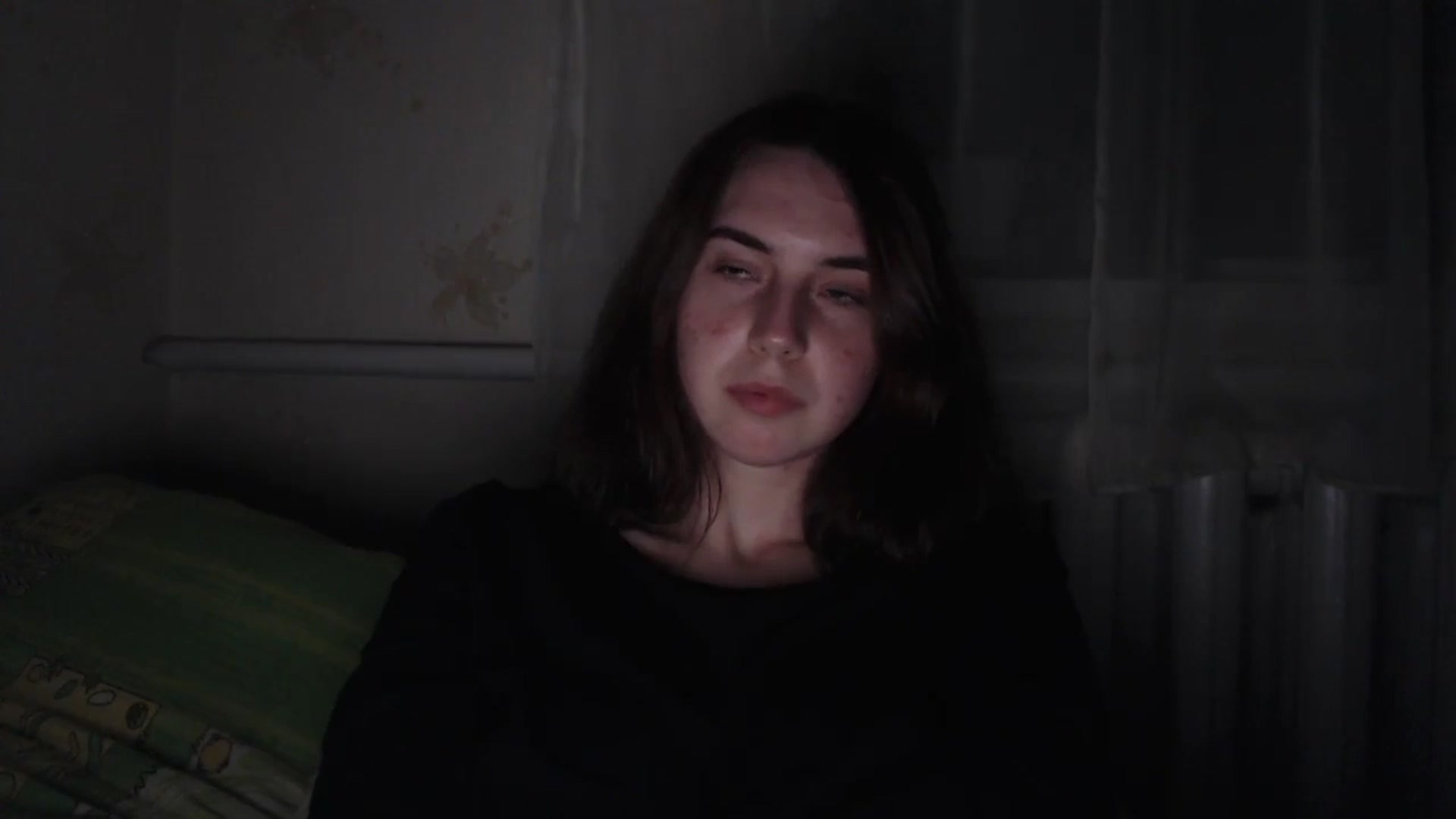 Gallery image thumbnail from EmberMoon's myfreecams stream on, 01/04/2025, 17:06 image 12 of 20