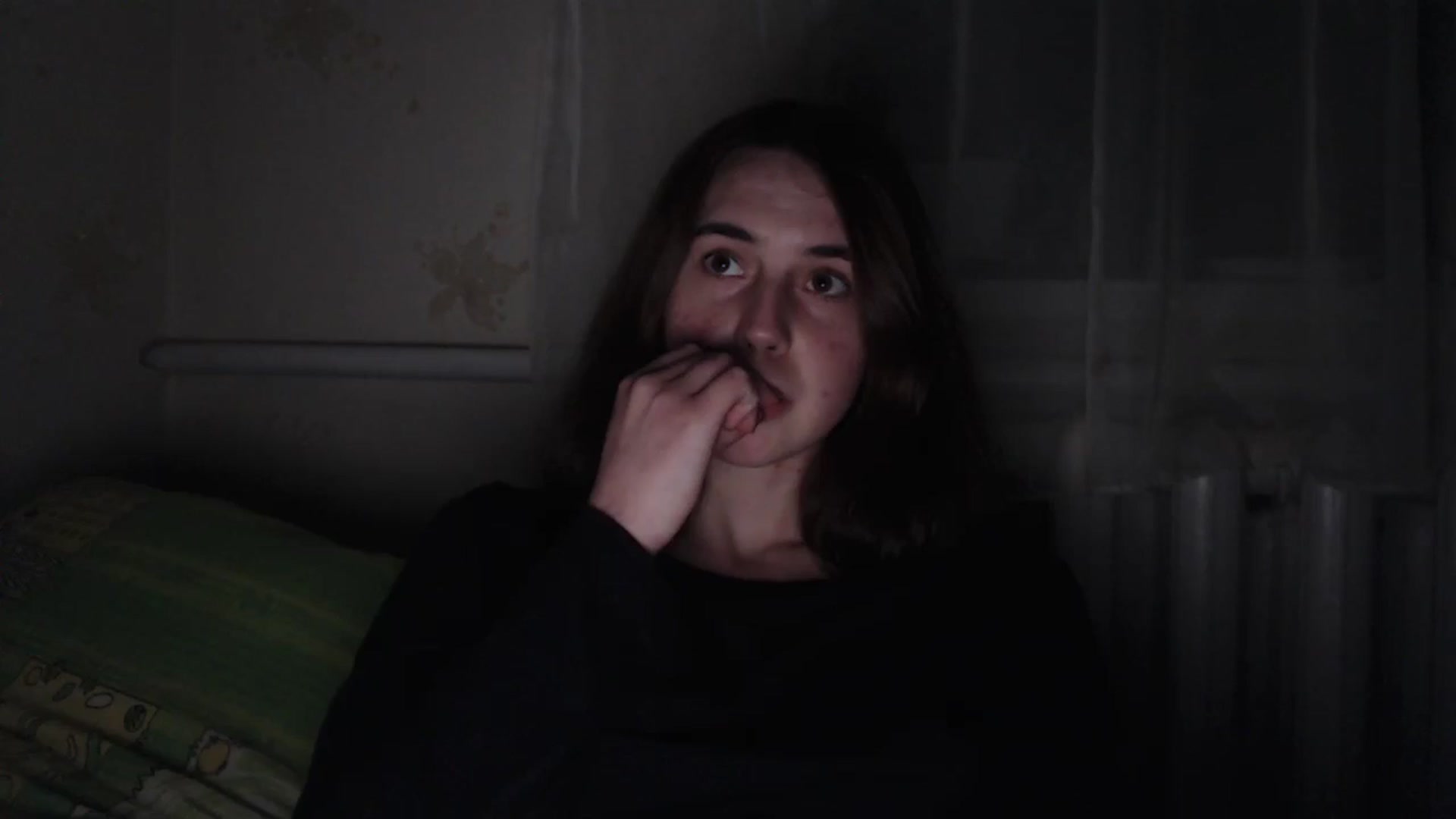 Gallery image thumbnail from EmberMoon's myfreecams stream on, 01/04/2025, 17:06 image 6 of 20