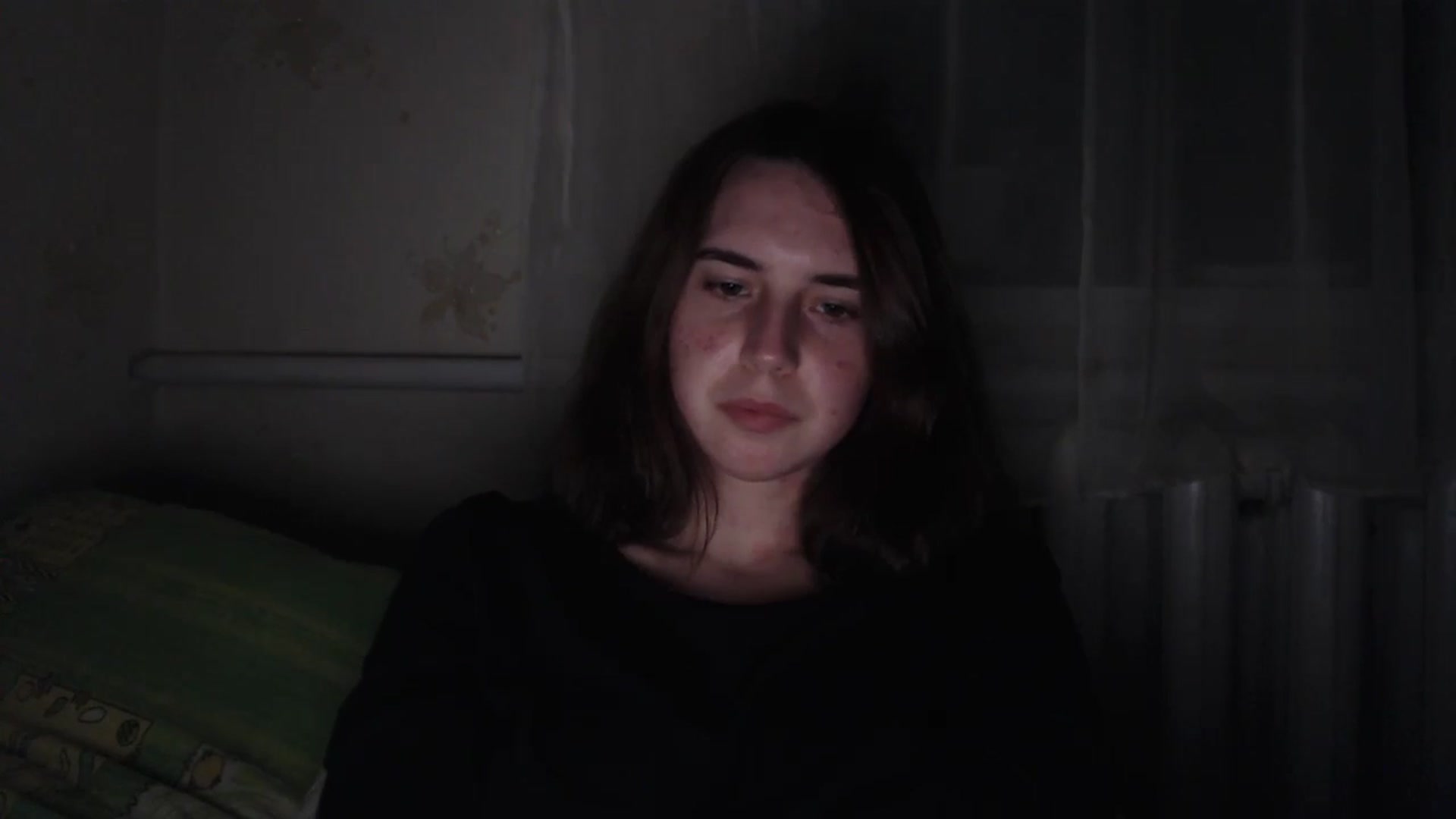 Gallery image thumbnail from EmberMoon's myfreecams stream on, 01/04/2025, 17:06 image 15 of 20