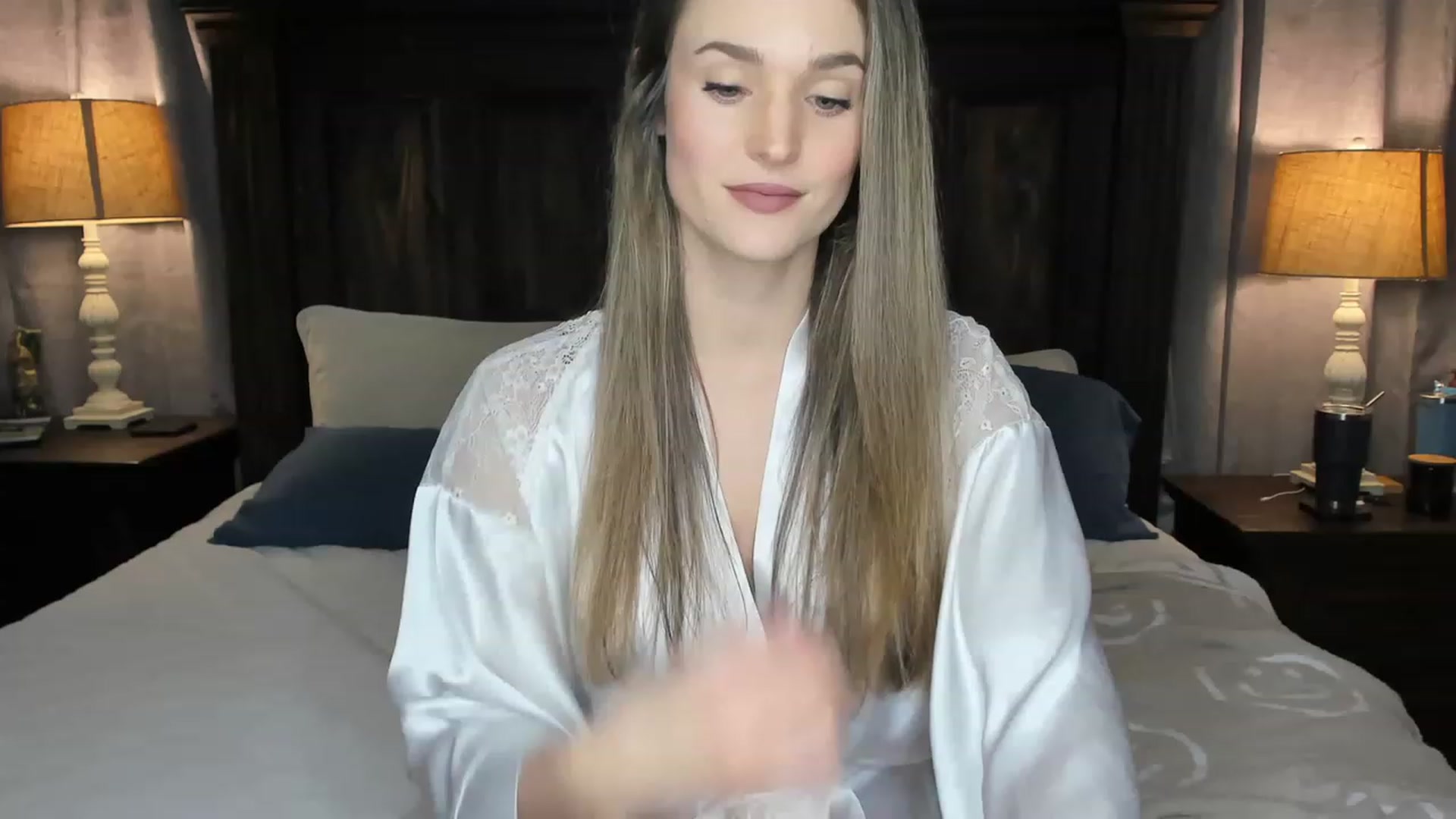 Gallery image thumbnail from Ember_Lynne's myfreecams stream on, 01/29/2023, 03:29 image 1 of 20