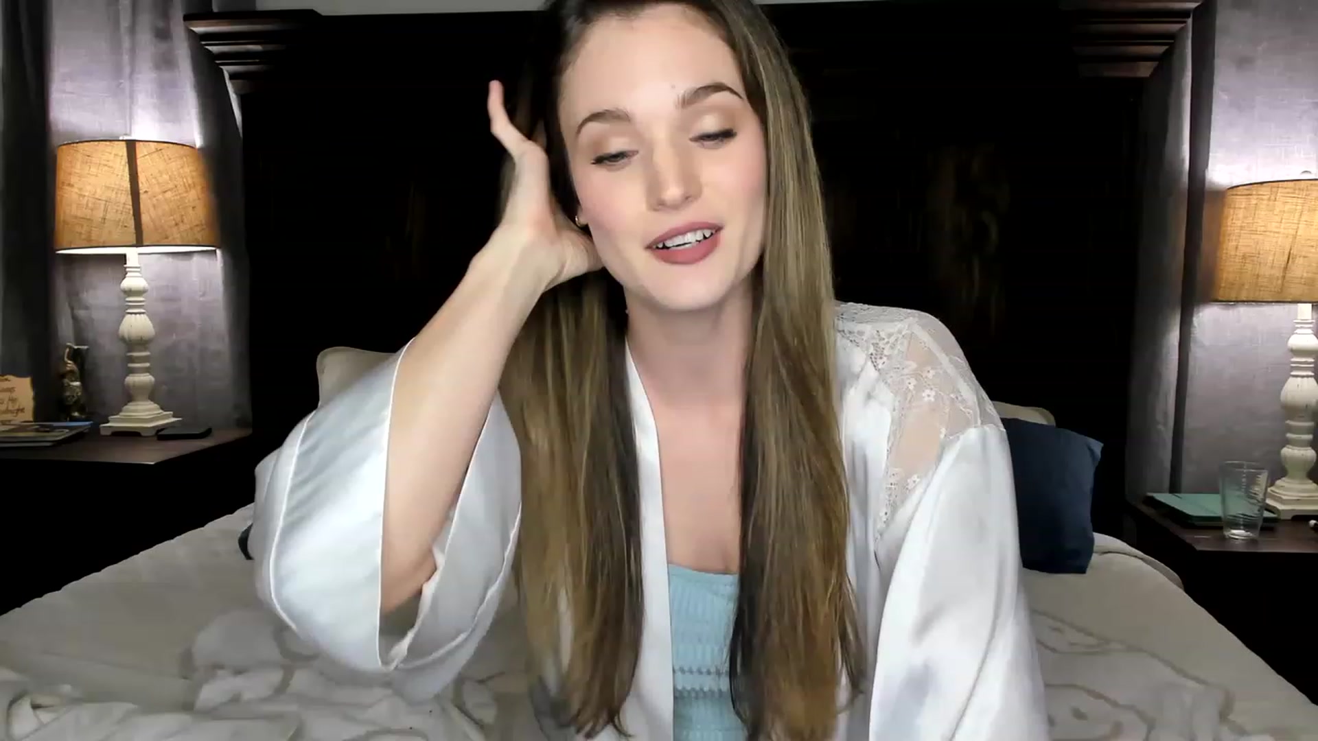 Gallery image thumbnail from Ember_Lynne's myfreecams stream on, 02/24/2023, 02:06 image 18 of 20