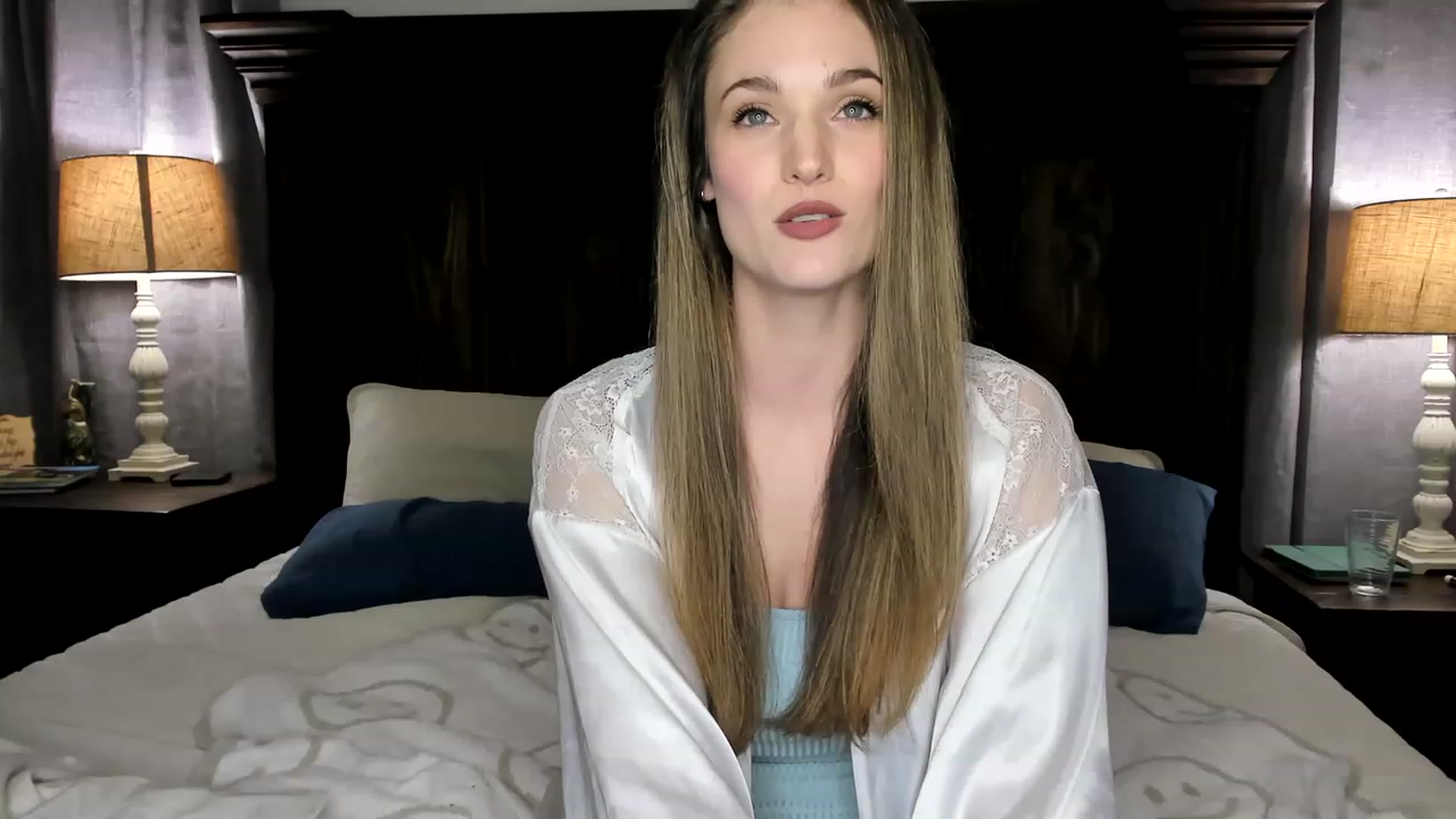 Gallery image thumbnail from Ember_Lynne's myfreecams stream on, 02/24/2023, 02:06 image 15 of 20