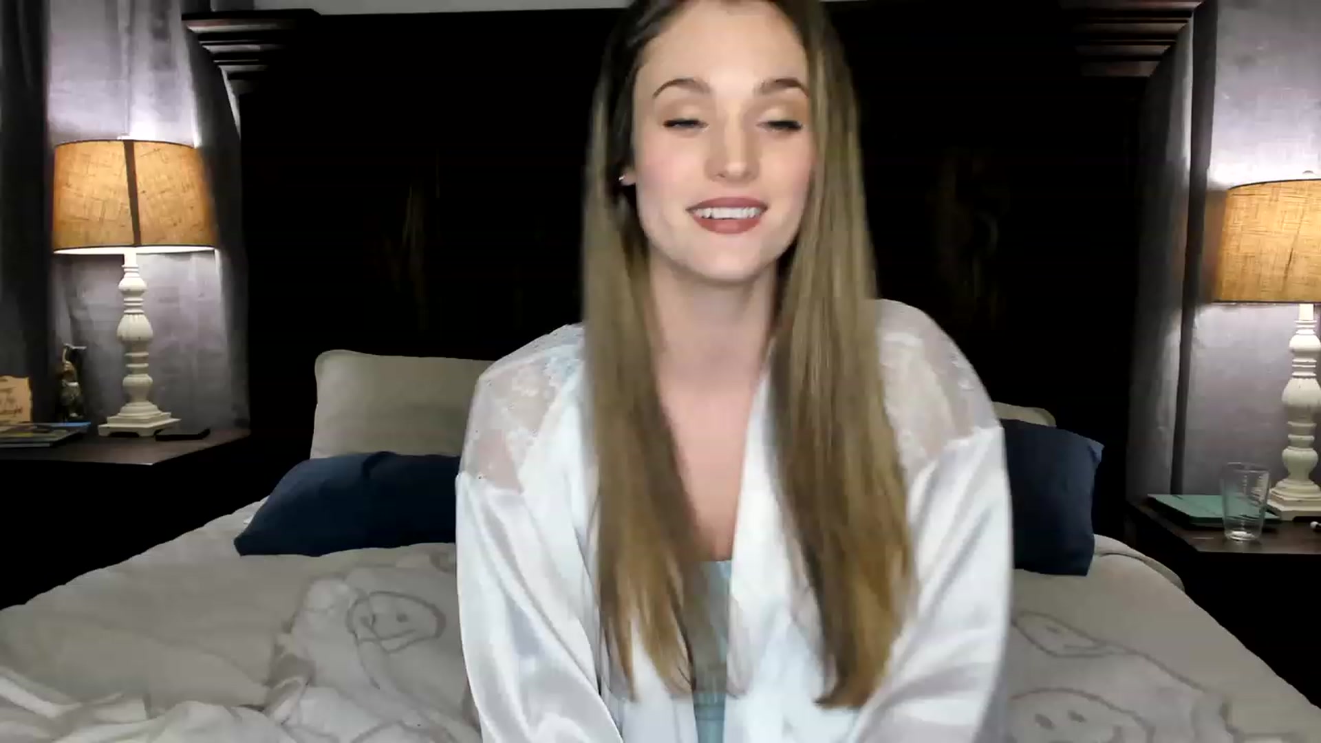 Gallery image thumbnail from Ember_Lynne's myfreecams stream on, 02/24/2023, 02:30 image 8 of 20