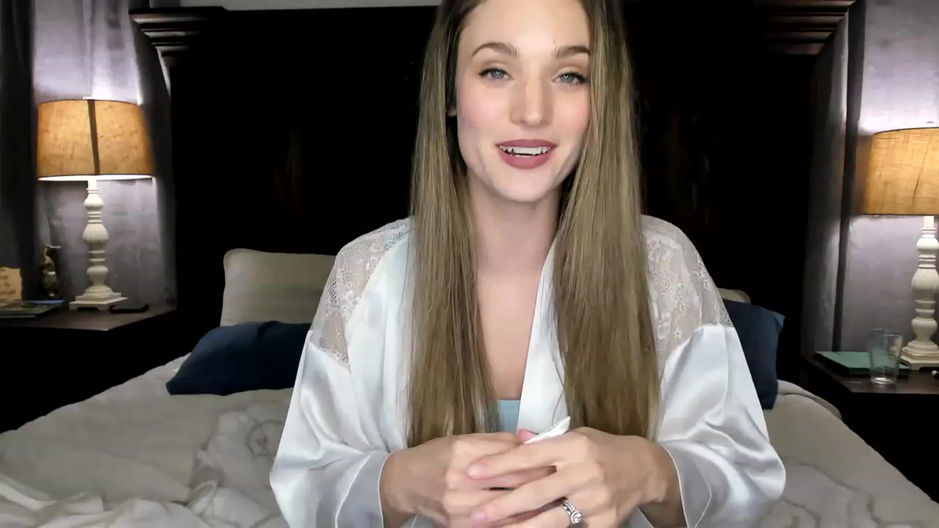 Gallery image thumbnail from Ember_Lynne's myfreecams stream on, 02/24/2023, 02:30 image 9 of 20