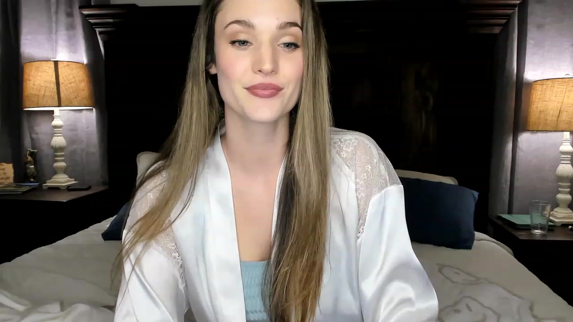 Gallery image thumbnail from Ember_Lynne's myfreecams stream on, 02/24/2023, 02:30 image 17 of 20
