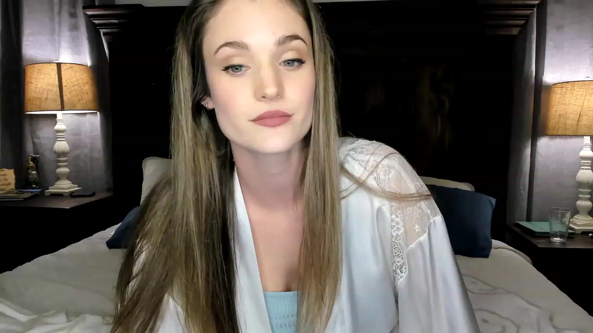 Gallery image thumbnail from Ember_Lynne's myfreecams stream on, 02/24/2023, 02:30 image 1 of 20