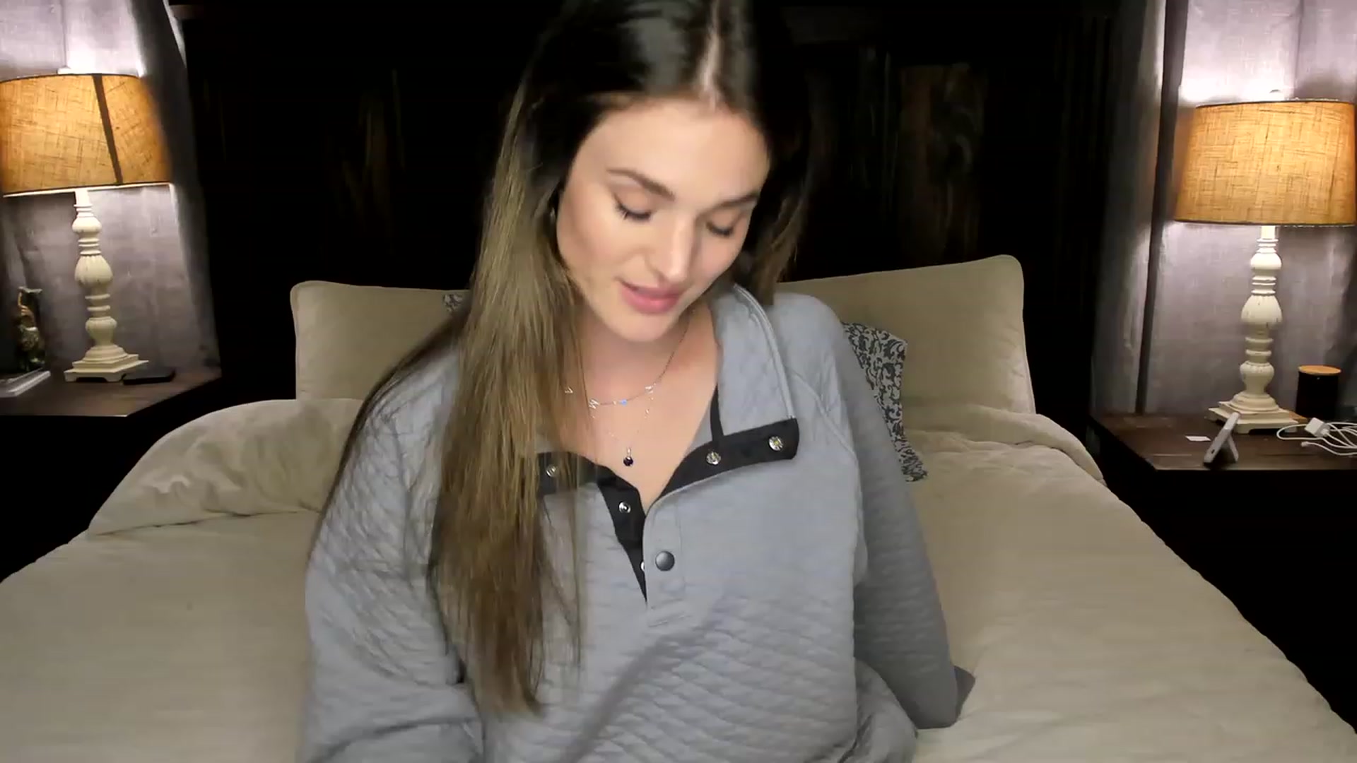 Gallery image thumbnail from Ember_Lynne's myfreecams stream on, 04/04/2023, 02:30 image 10 of 20