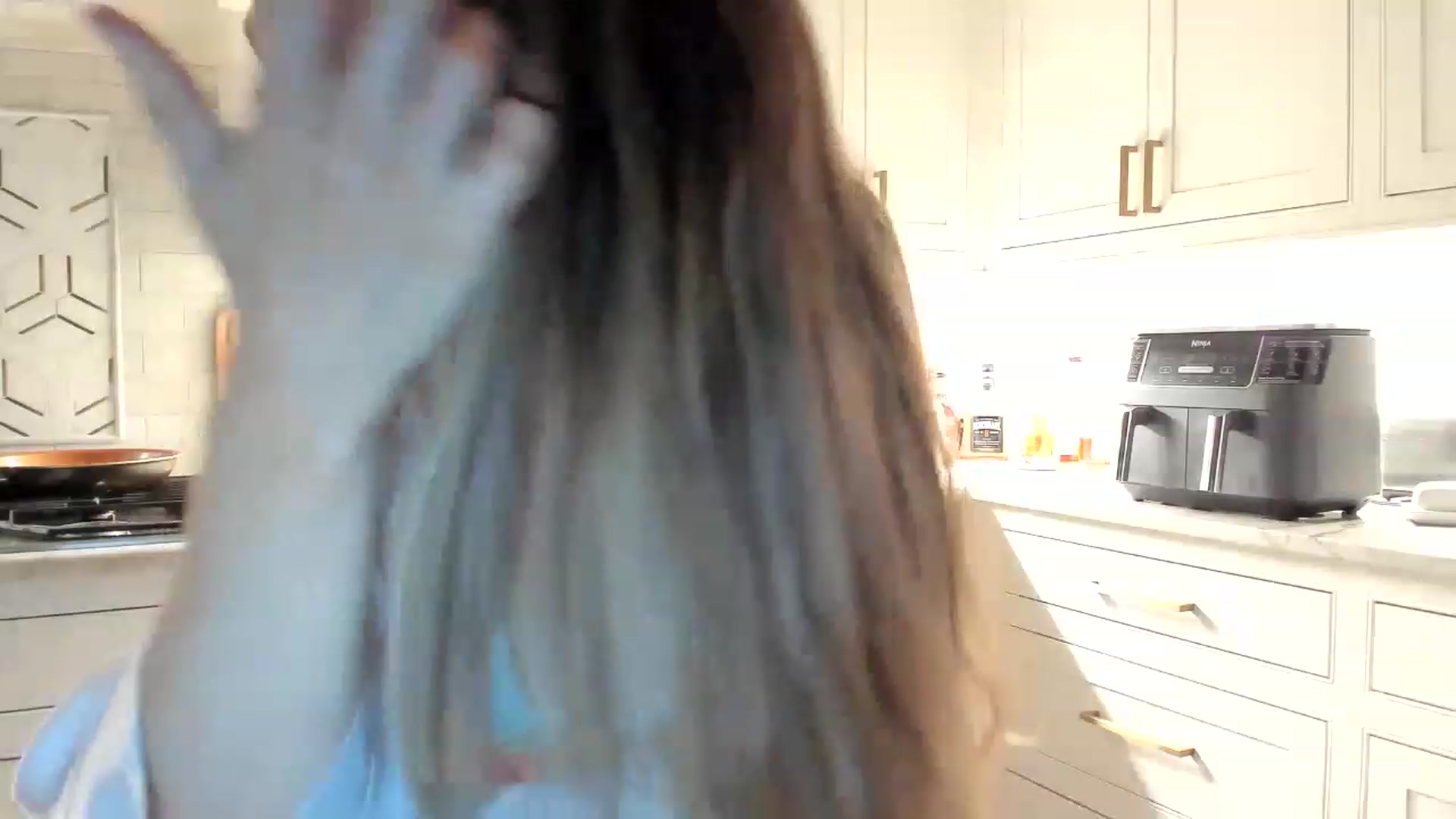 Gallery image thumbnail from Ember_Lynne's myfreecams stream on, 05/20/2023, 03:05 image 7 of 20
