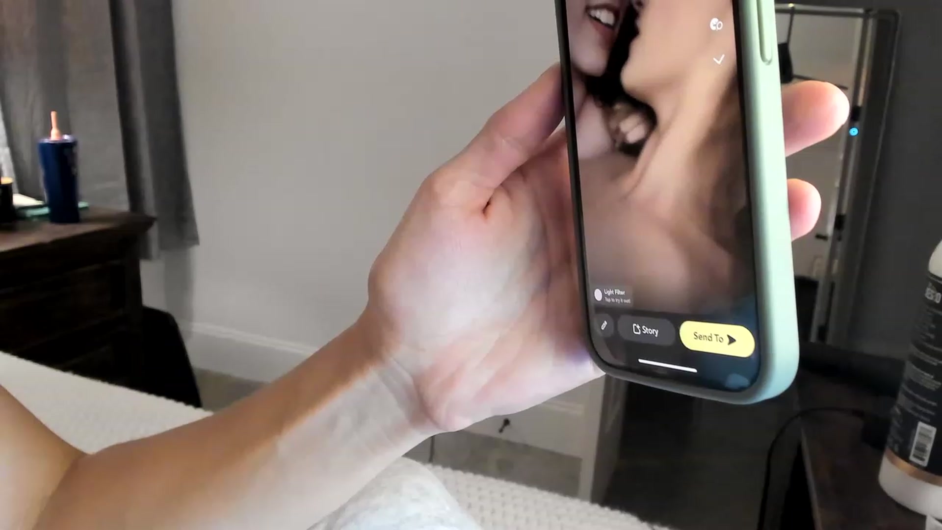 Gallery image thumbnail from Ember_Lynne's myfreecams stream on, 06/06/2023, 02:17 image 10 of 20