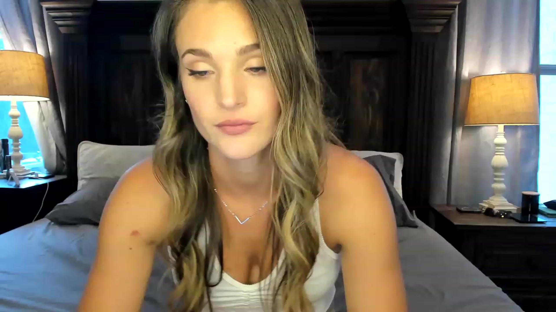Gallery image thumbnail from Ember_Lynne's myfreecams stream on, 06/27/2023, 01:49 image 1 of 20