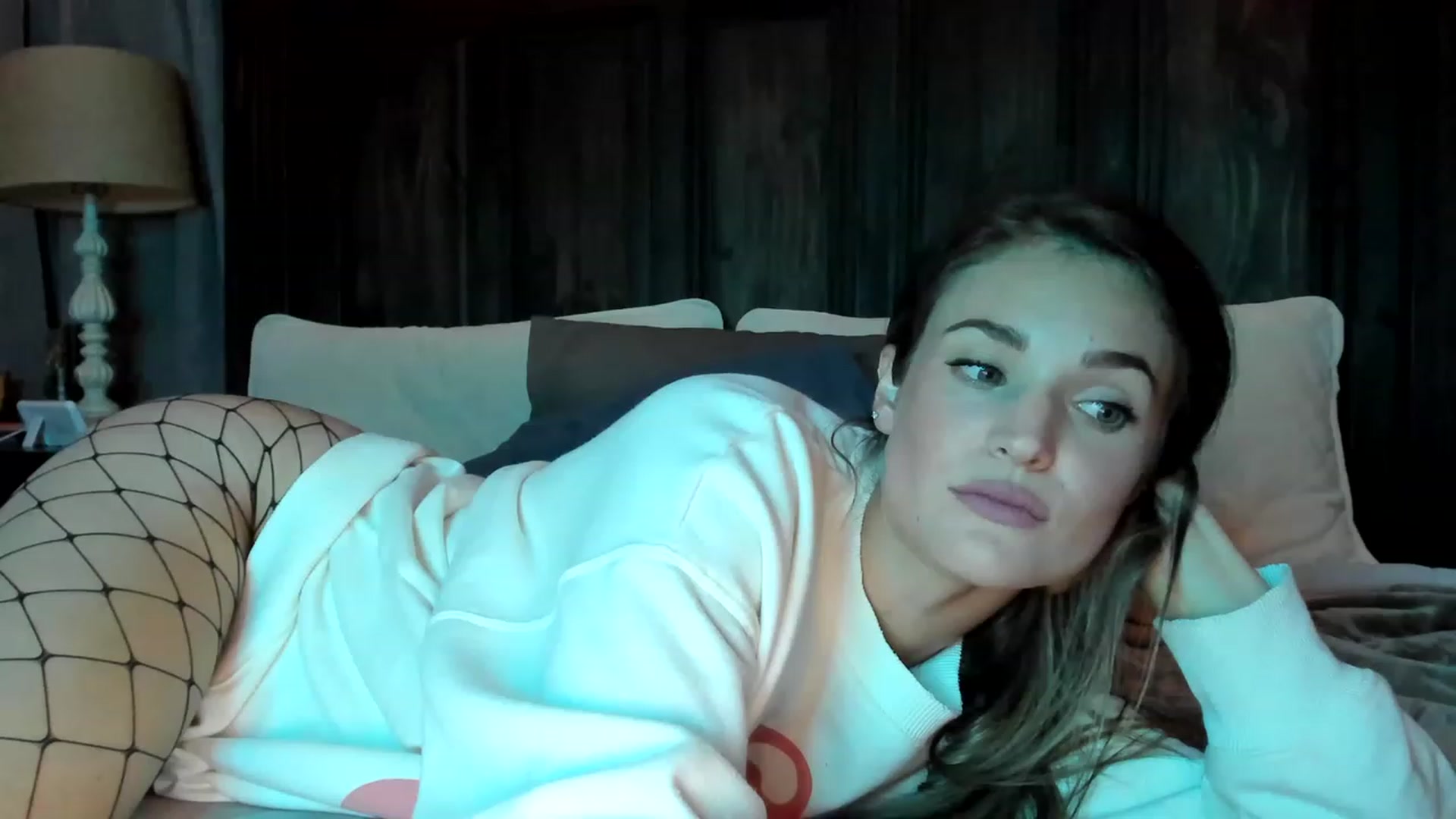 Gallery image thumbnail from Ember_Lynne's myfreecams stream on, 06/29/2023, 03:38 image 1 of 20