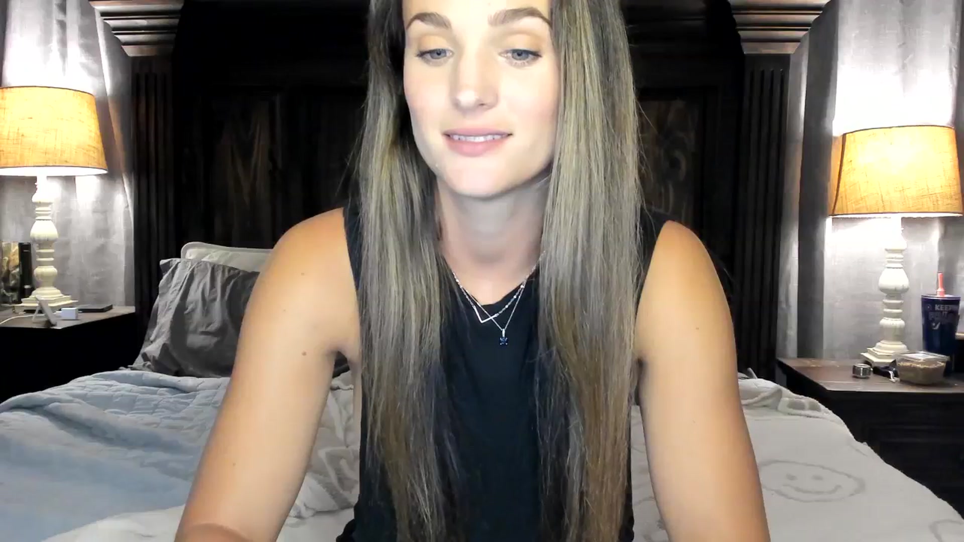 Gallery image thumbnail from Ember_Lynne's myfreecams stream on, 07/25/2023, 02:19 image 5 of 20