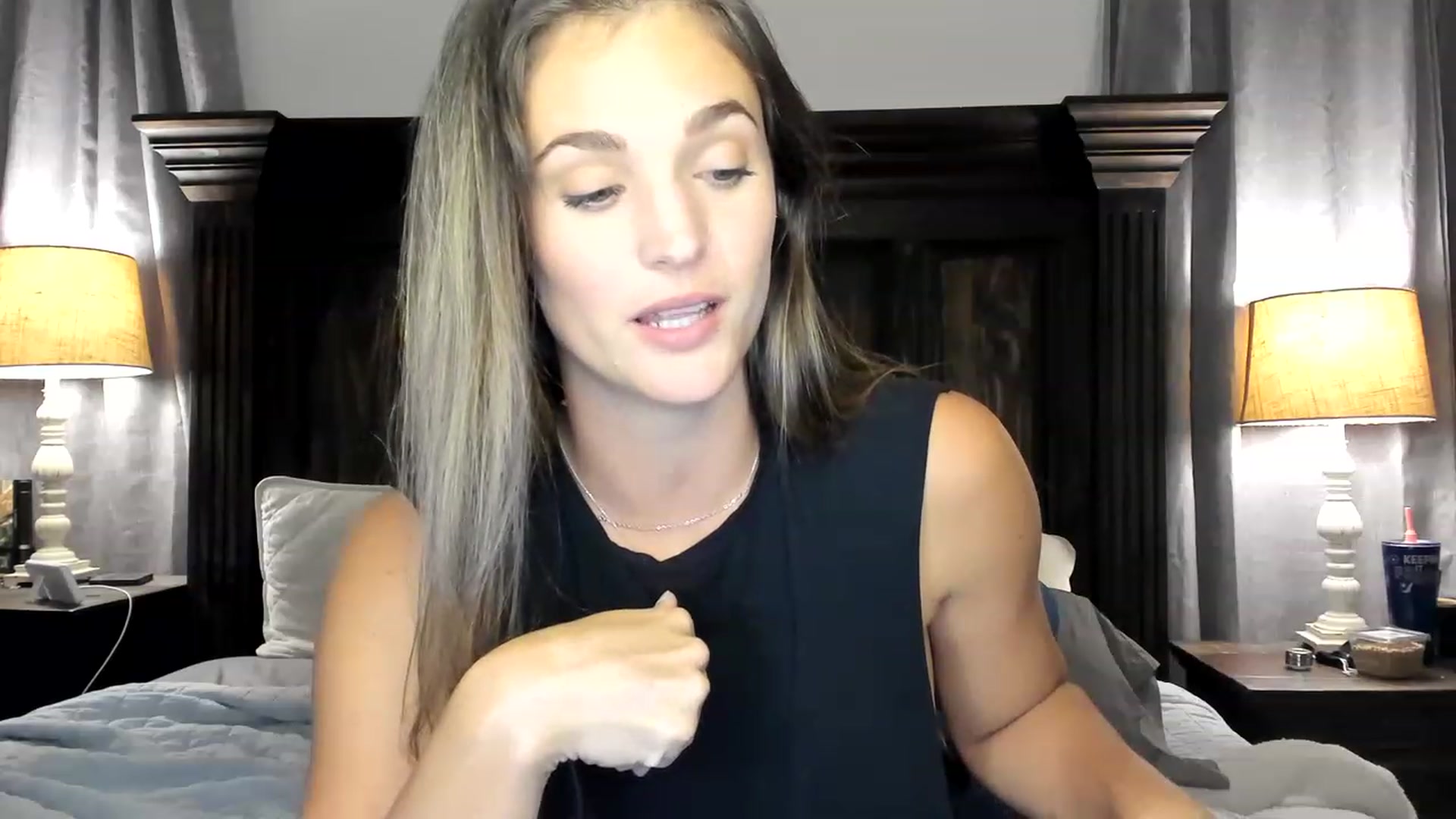 Gallery image thumbnail from Ember_Lynne's myfreecams stream on, 07/25/2023, 04:45 image 19 of 20