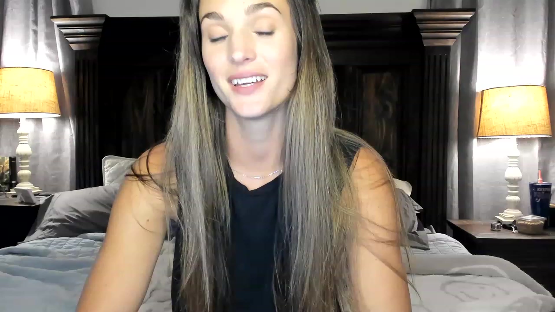 Gallery image thumbnail from Ember_Lynne's myfreecams stream on, 07/25/2023, 04:45 image 8 of 20