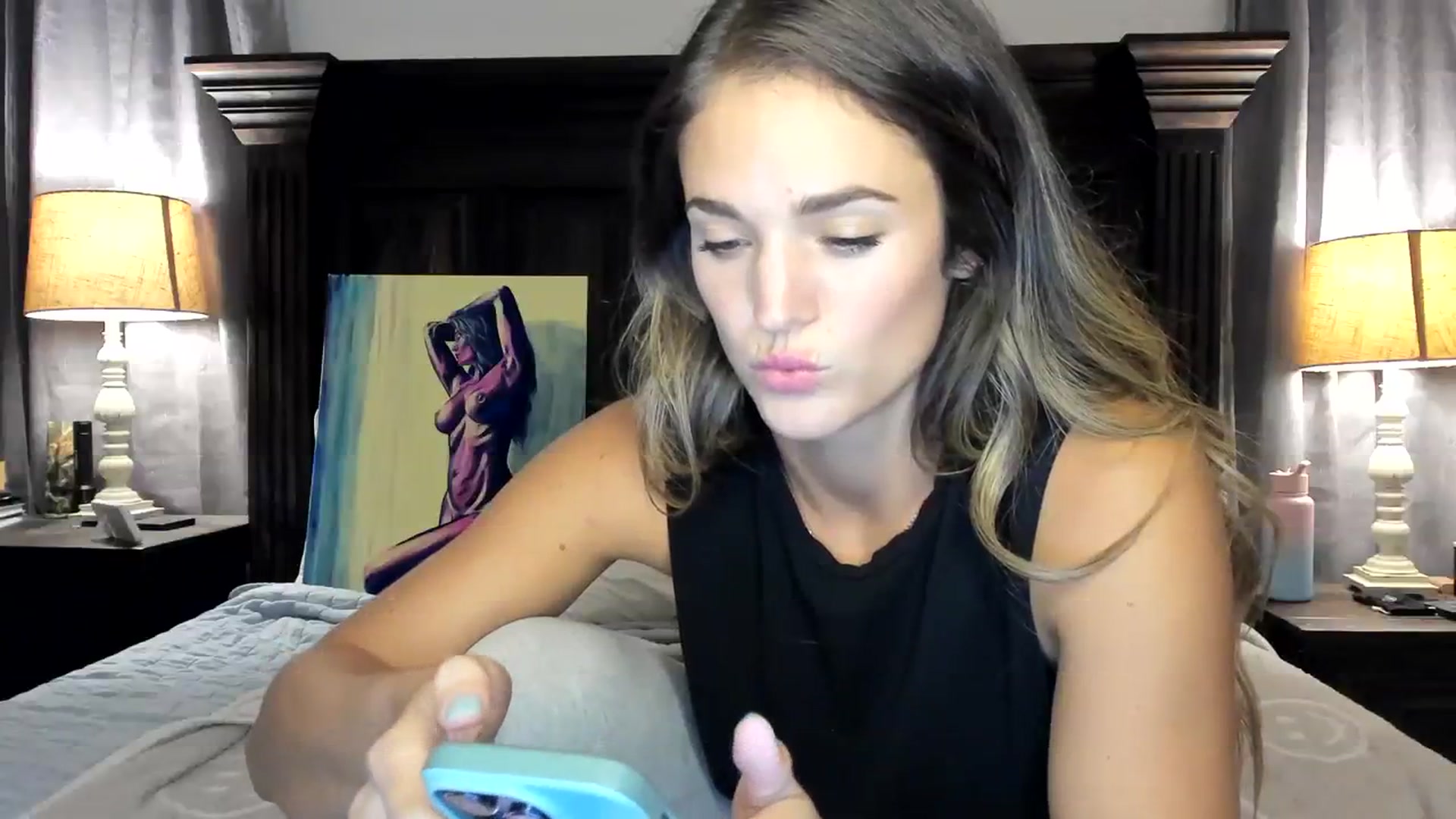 Gallery image thumbnail from Ember_Lynne's myfreecams stream on, 08/03/2023, 02:25 image 6 of 20