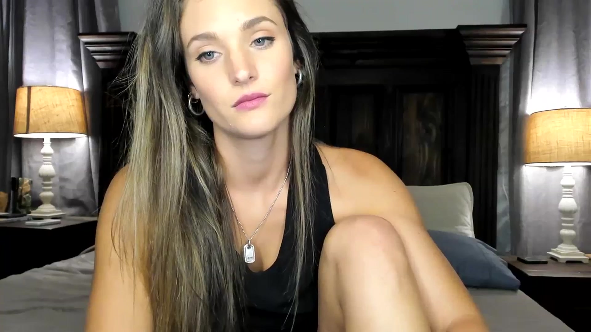 Gallery image thumbnail from Ember_Lynne's myfreecams stream on, 09/27/2023, 01:48 image 11 of 20