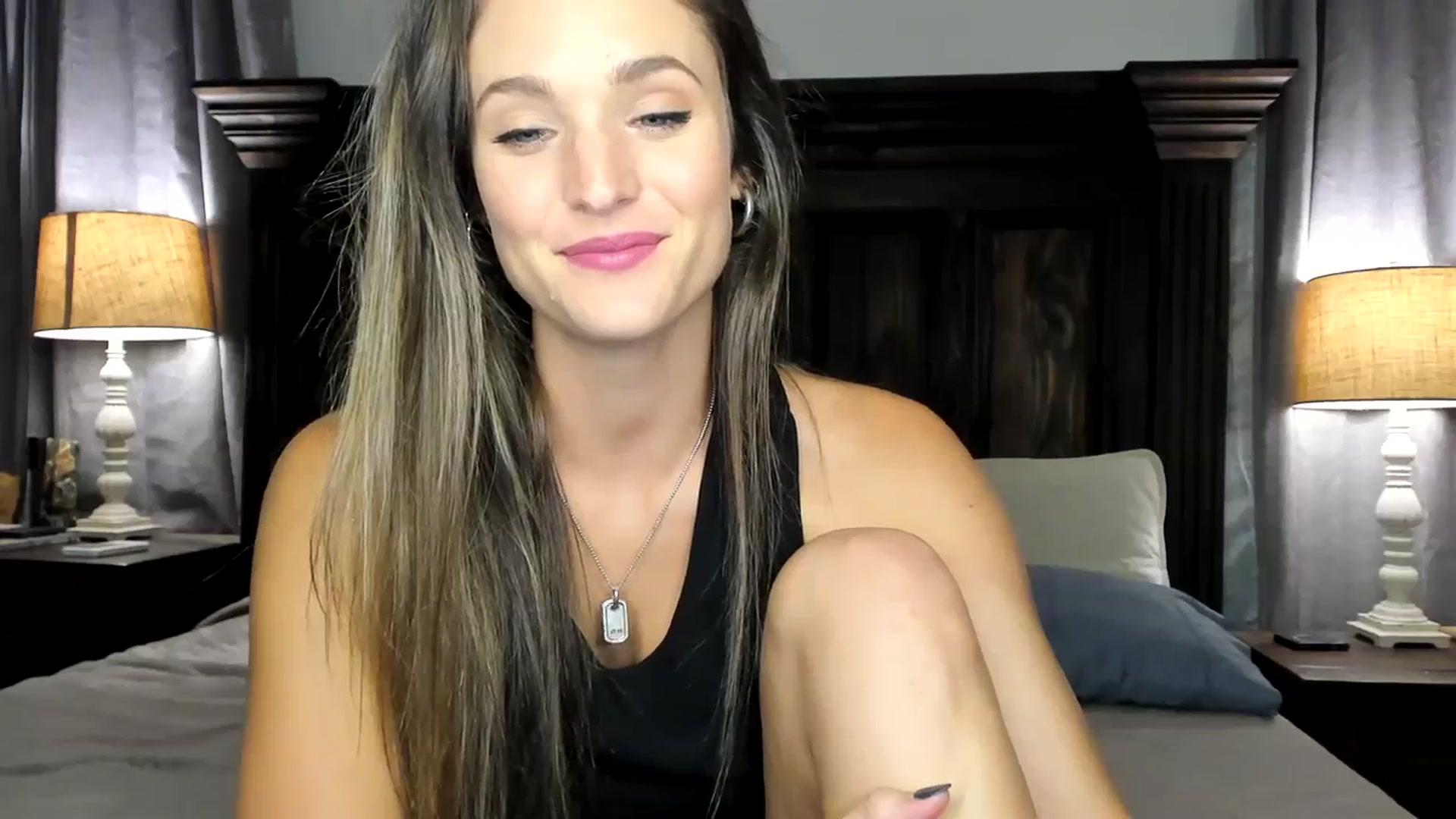 Gallery image thumbnail from Ember_Lynne's myfreecams stream on, 09/27/2023, 01:48 image 12 of 20