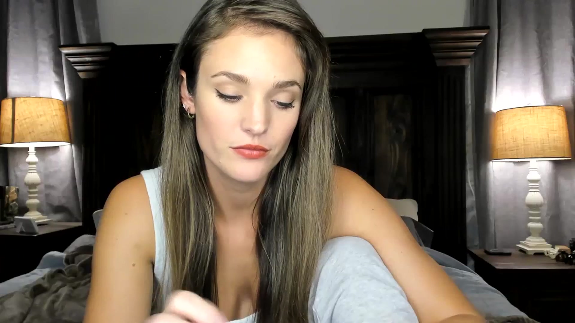Gallery image thumbnail from Ember_Lynne's myfreecams stream on, 10/12/2023, 01:55 image 12 of 20
