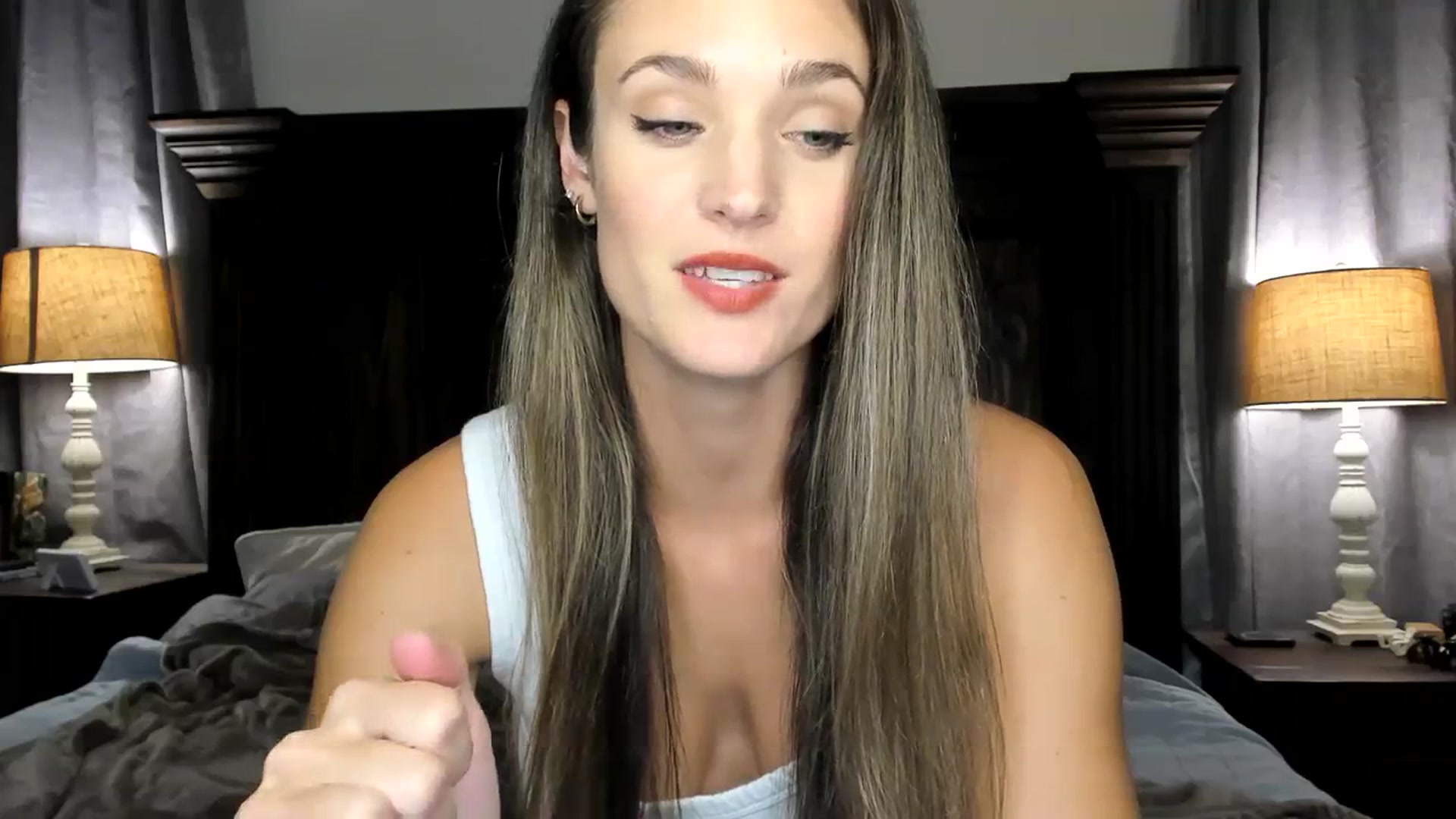 Gallery image thumbnail from Ember_Lynne's myfreecams stream on, 10/12/2023, 01:55 image 2 of 20