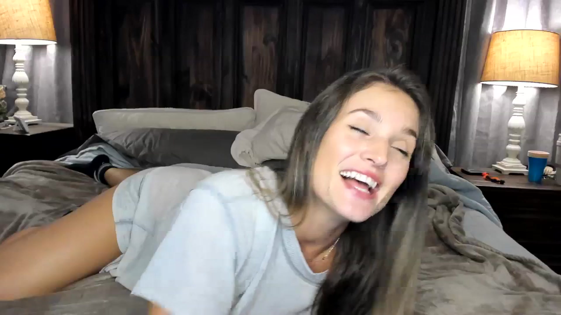 Gallery image thumbnail from Ember_Lynne's myfreecams stream on, 10/24/2023, 02:23 image 4 of 20
