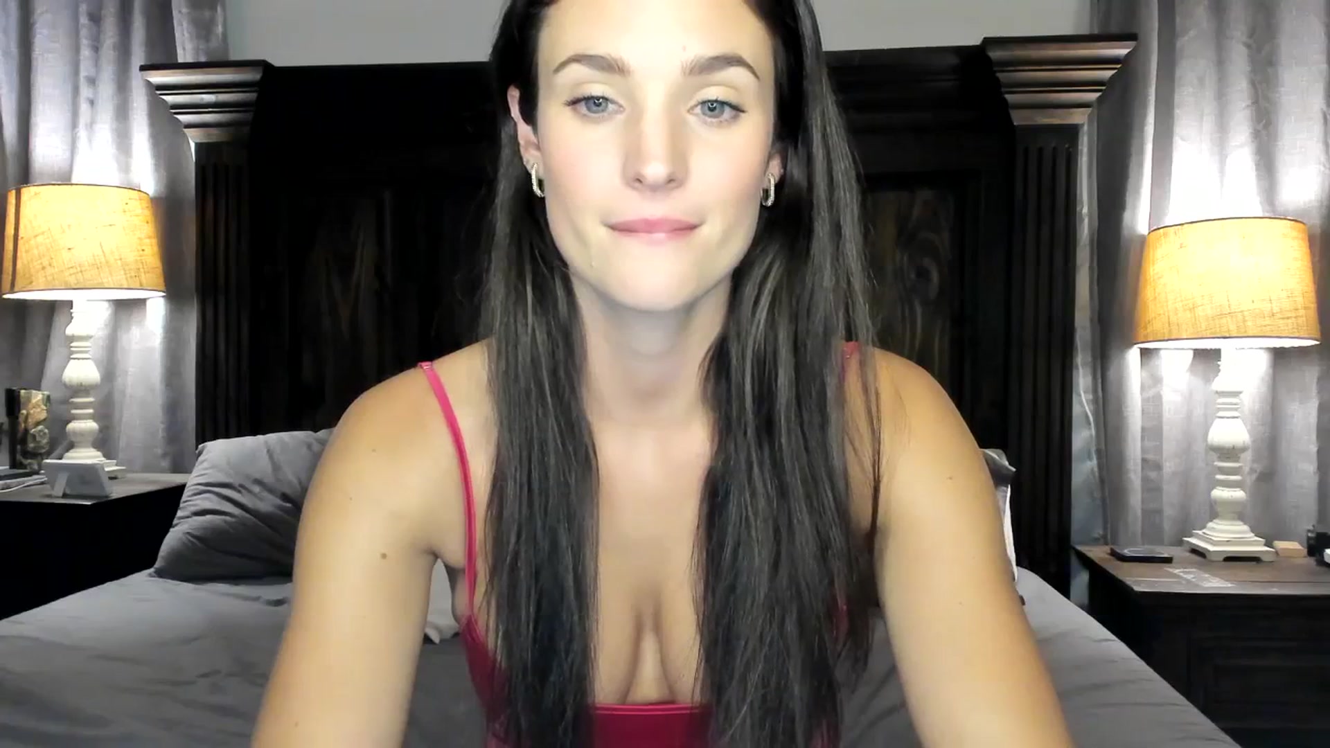 Gallery image thumbnail from Ember_Lynne's myfreecams stream on, 11/02/2023, 02:58 image 16 of 20