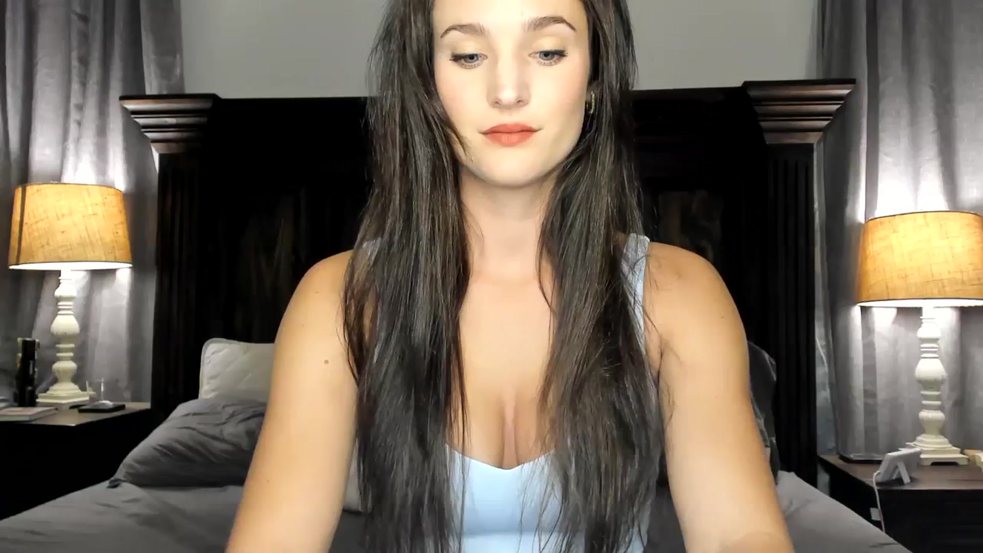 Gallery image thumbnail from Ember_Lynne's myfreecams stream on, 11/14/2023, 02:52 image 3 of 20
