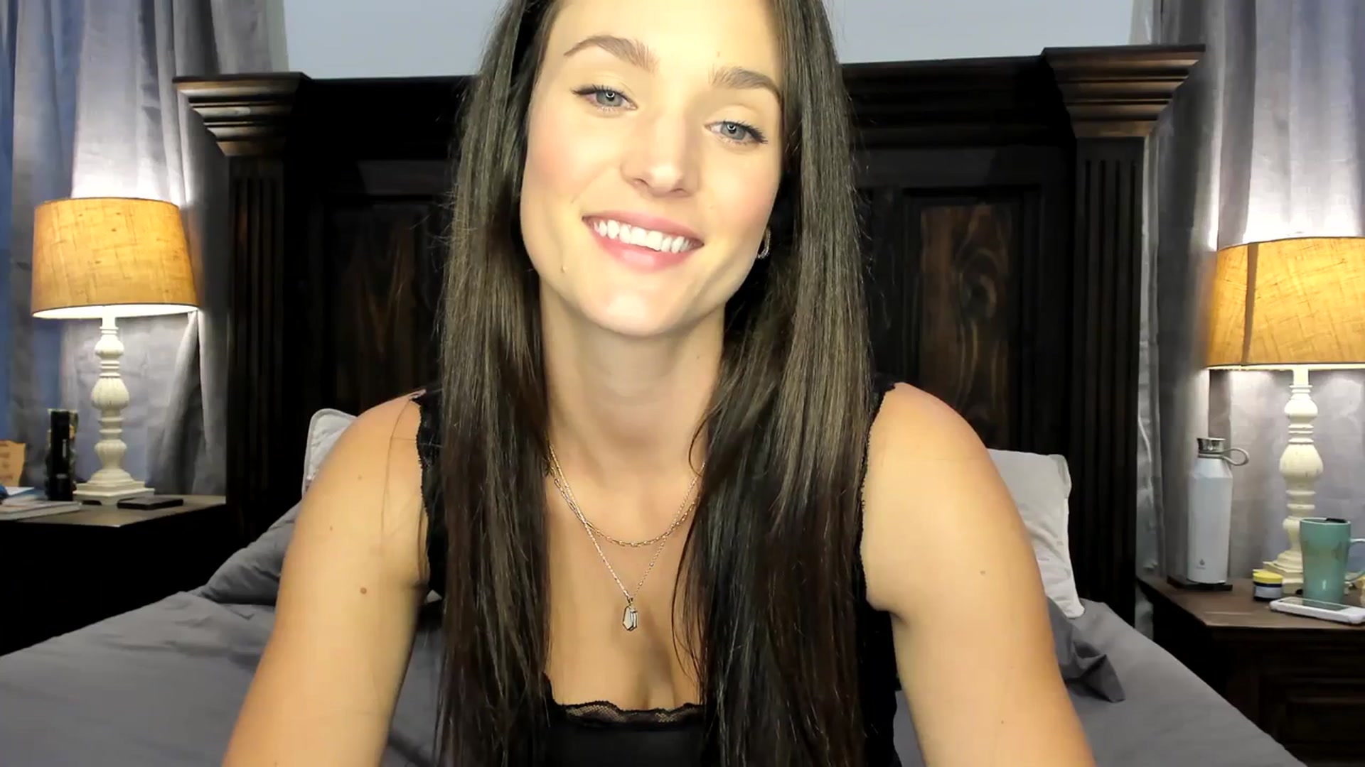 Gallery image thumbnail from Ember_Lynne's myfreecams stream on, 11/27/2023, 22:53 image 12 of 20